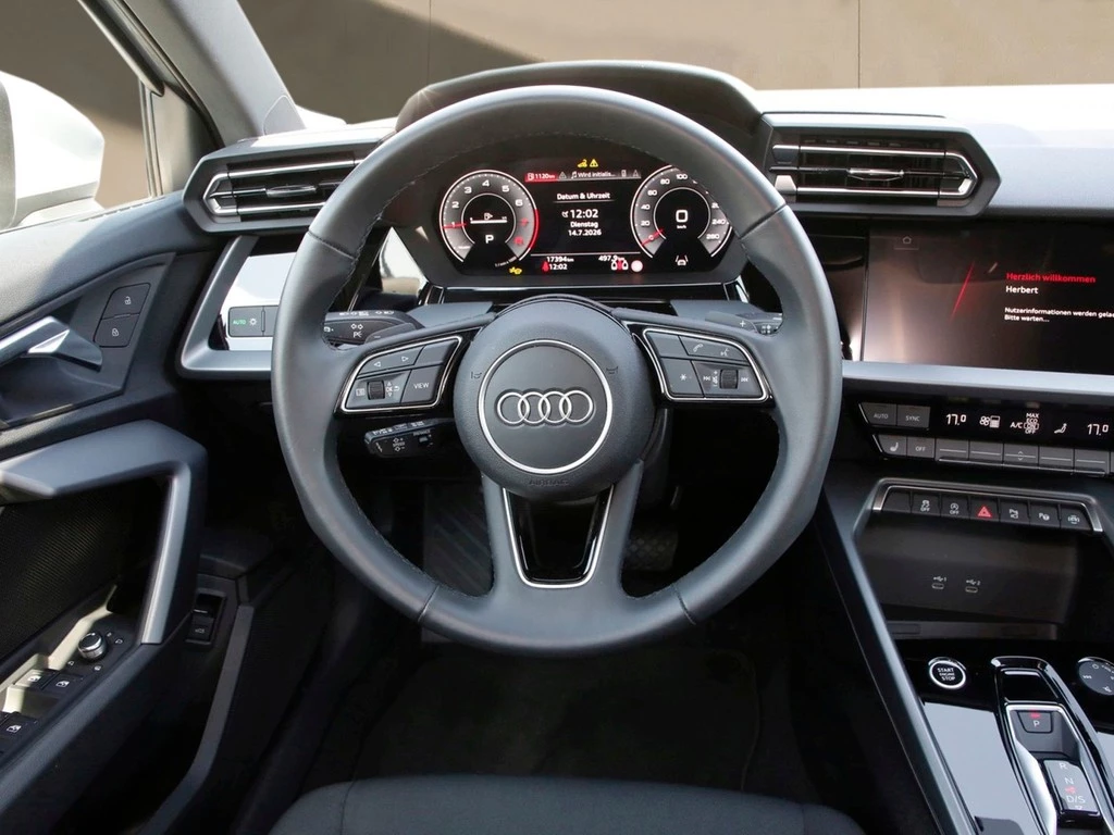 Audi A3 allstreet 35 TFSI 18" AHK Navi+VC ACC LED RFK+PDC SHZ