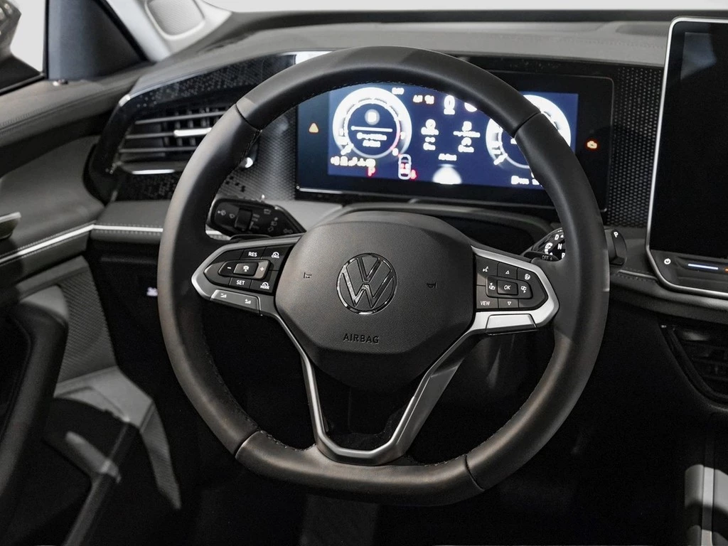 Volkswagen Passat 1,5 l eTSI DSG Business WR IQ-Drive P LM