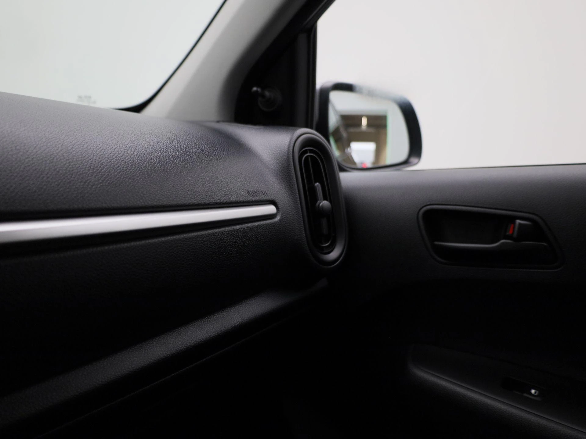 Kia-Picanto-image-24