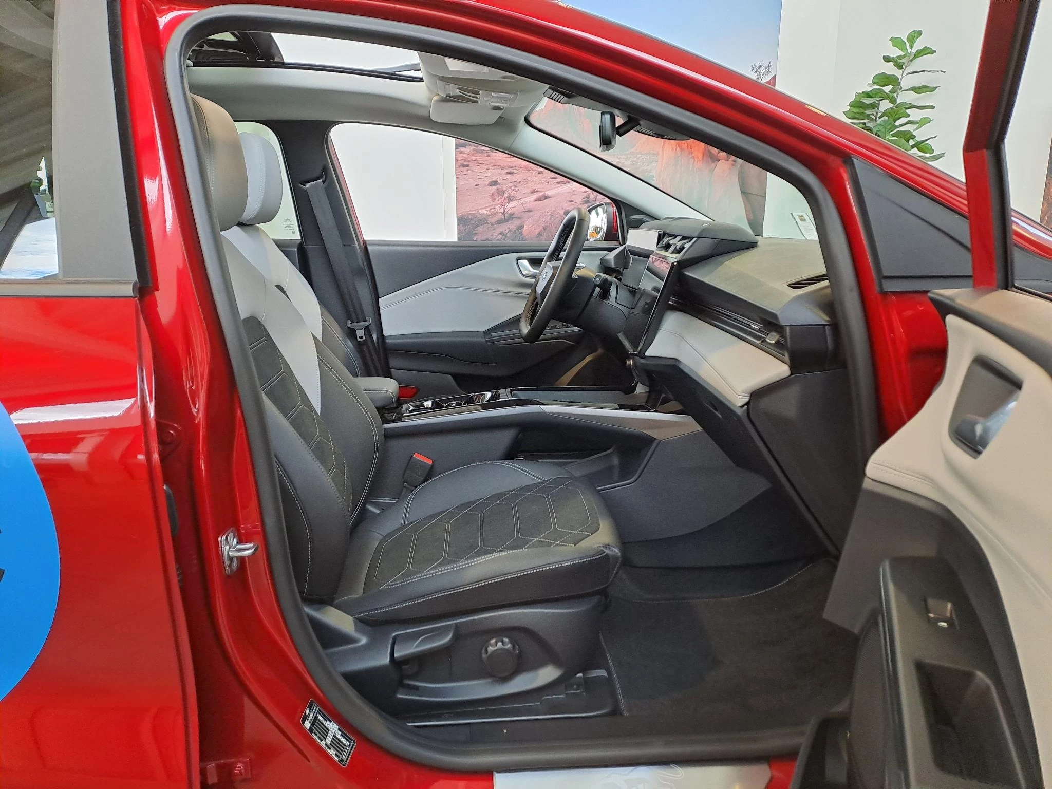 Ford-Puma Gen-E-image-4