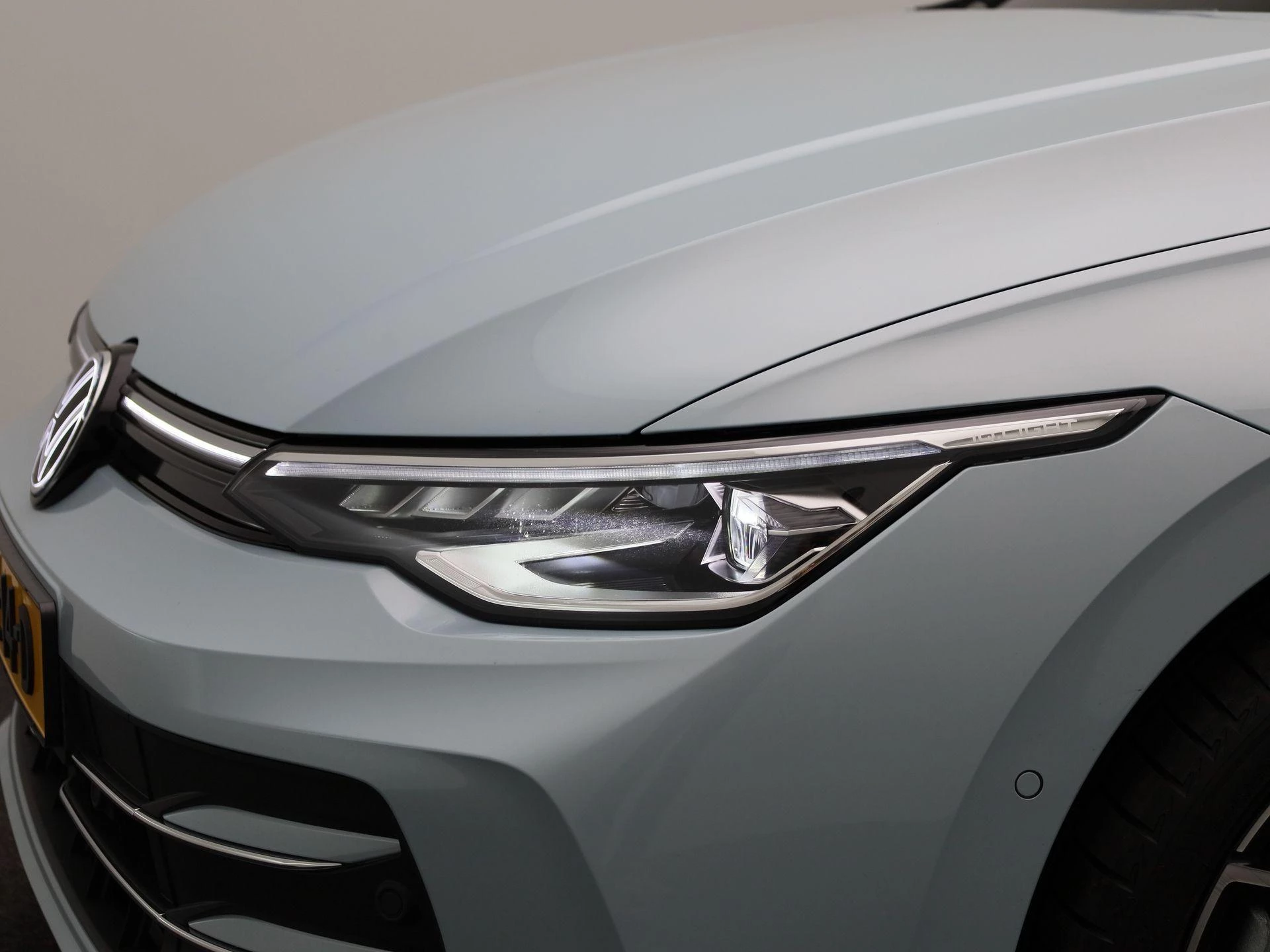 Volkswagen-Golf-image-11