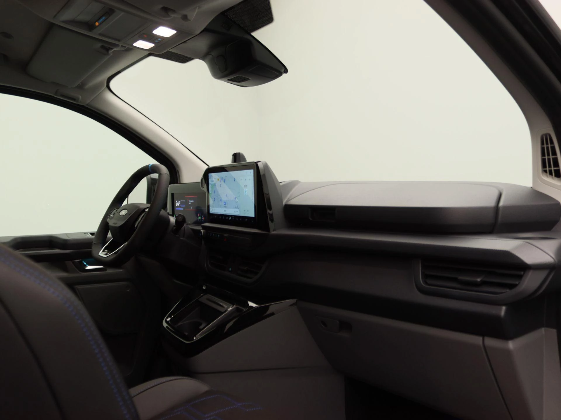 Ford-E-Transit-image-21