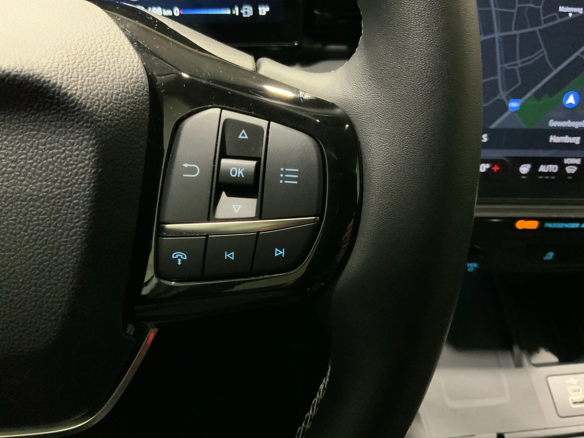 Ford Puma Titanium*KAM*NAVI*TEMP*WINTER-PKT.*LED