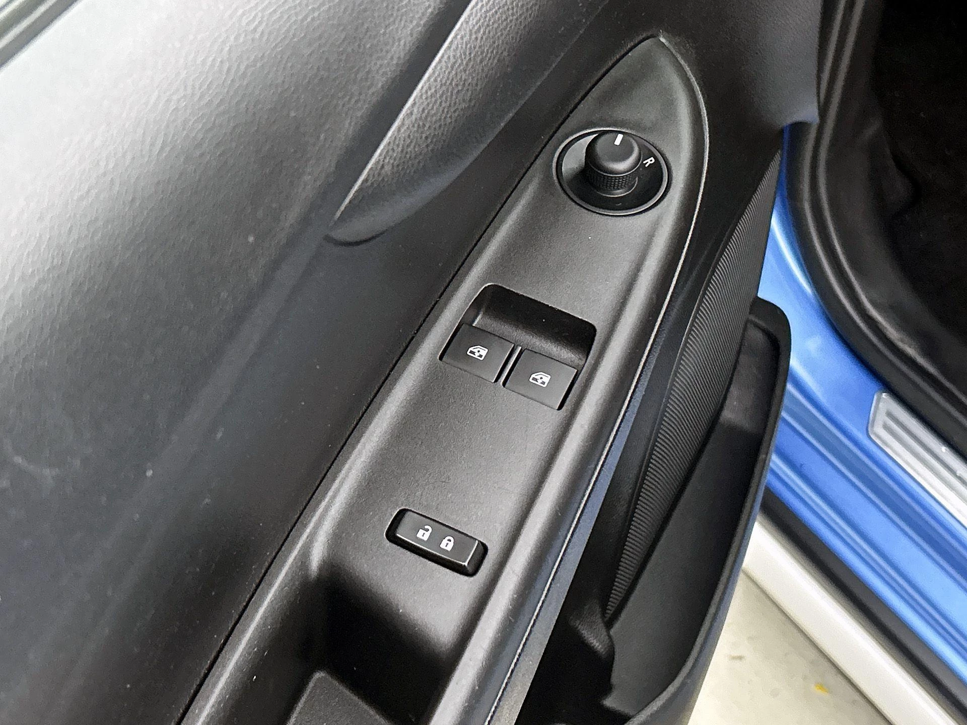 Opel-KARL-image-28