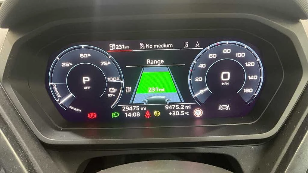 Audi-Q4 e-tron-image-3