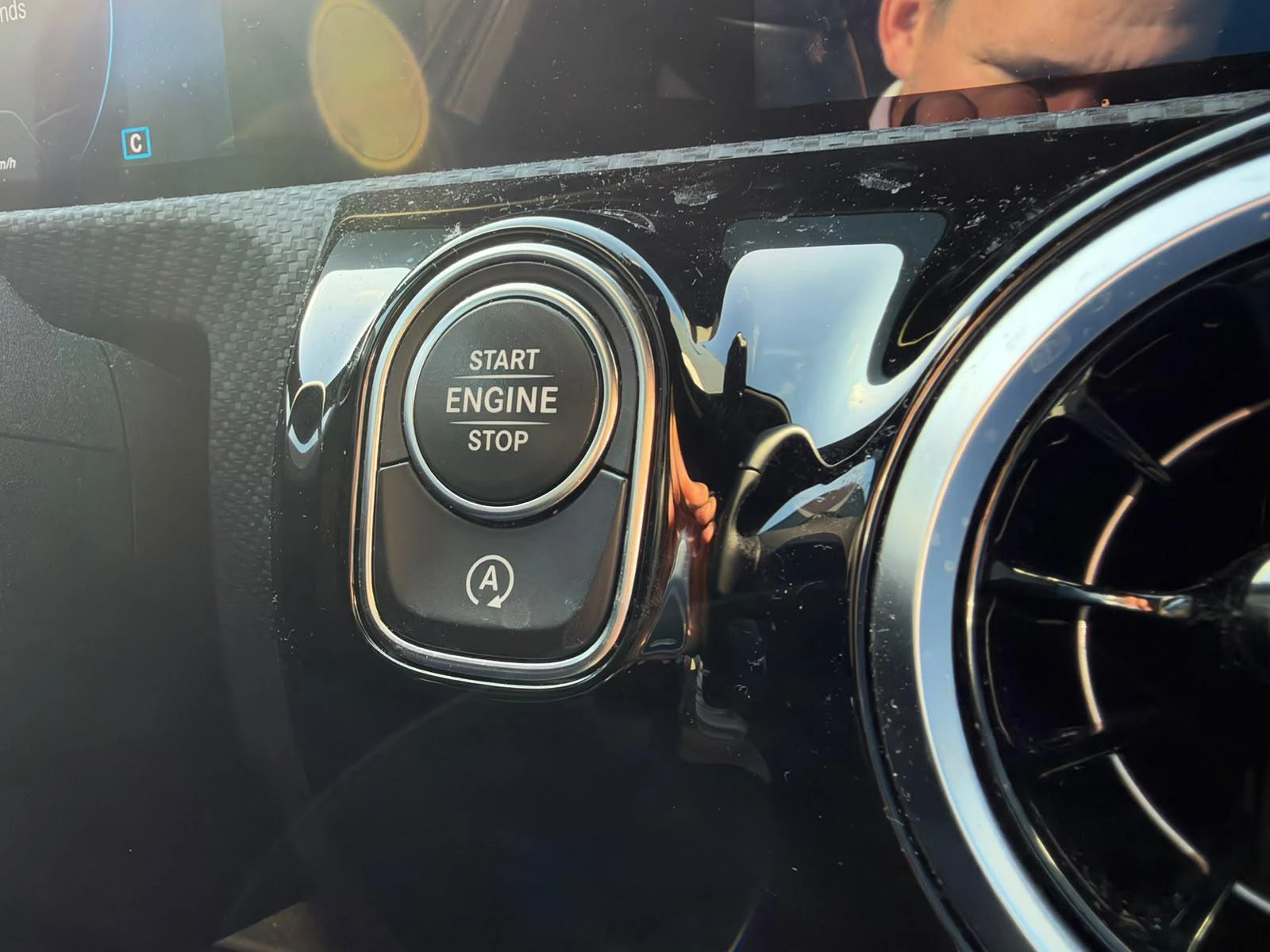 Mercedes-Benz-A-Klasse-image-9
