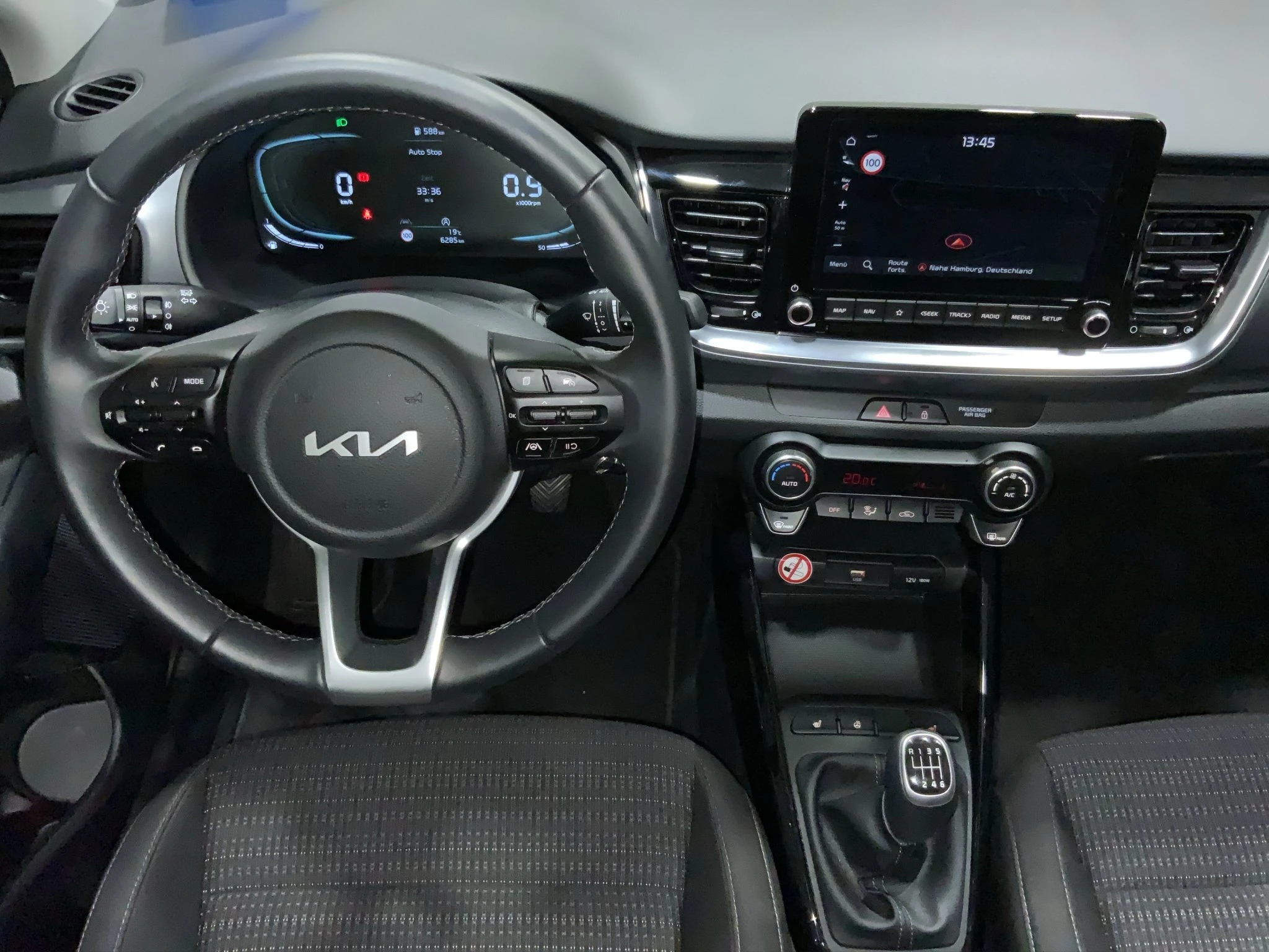 Kia-Stonic-image-11