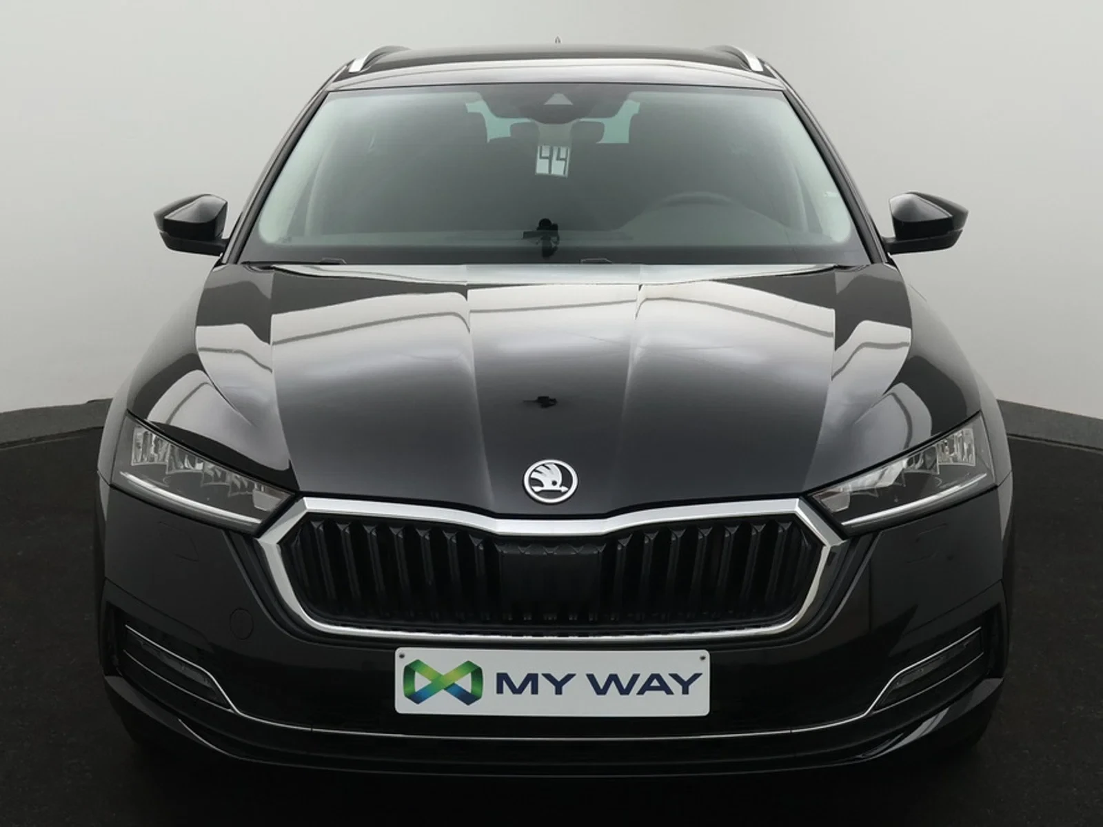 Škoda Octavia Combi Octavia 1.0TSI Ambition *TREKHAAK*CAMERA*PDC*CRUISE CONTROL*VIRTUAL COCKPIT*NAVI*SFEERVERLICHTING*AP