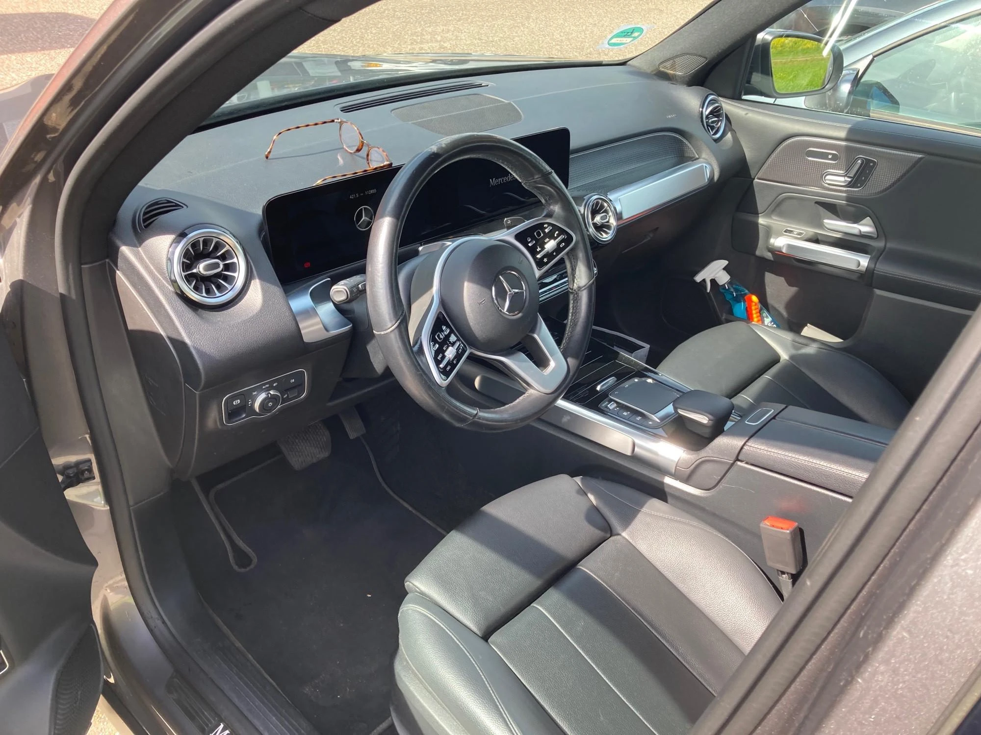 Mercedes-Benz-GLB-image-4