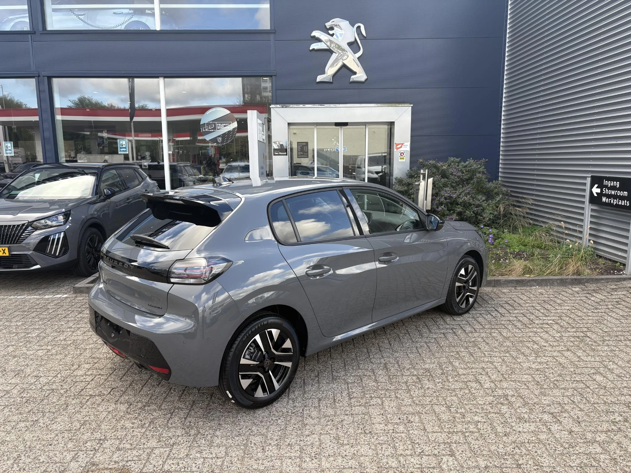 Peugeot-208-image-5