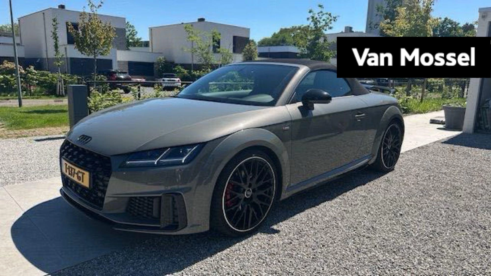 Audi-TT-image-0