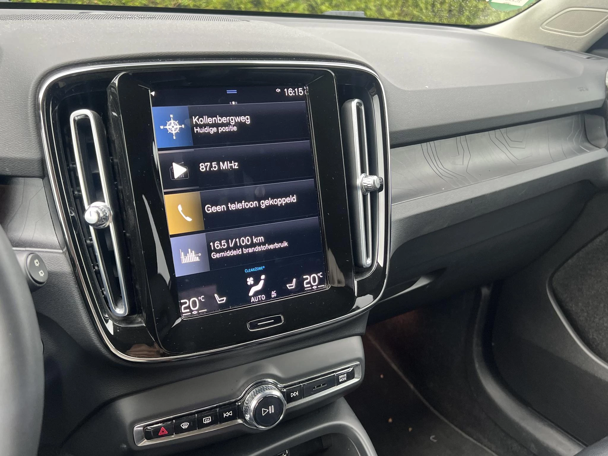 Volvo XC40 T4 Plug-in Hybrid Plus Bright Aut.
