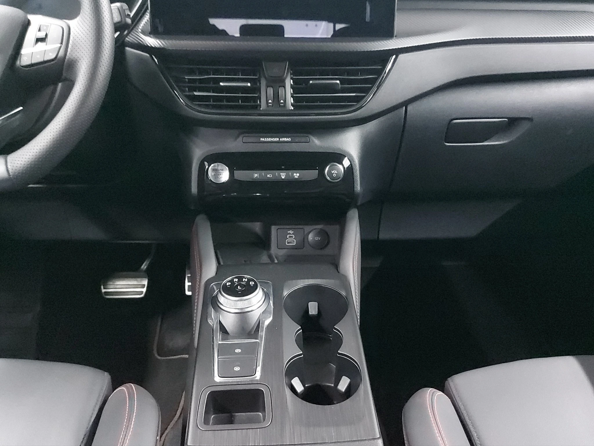 Ford-Kuga-image-13