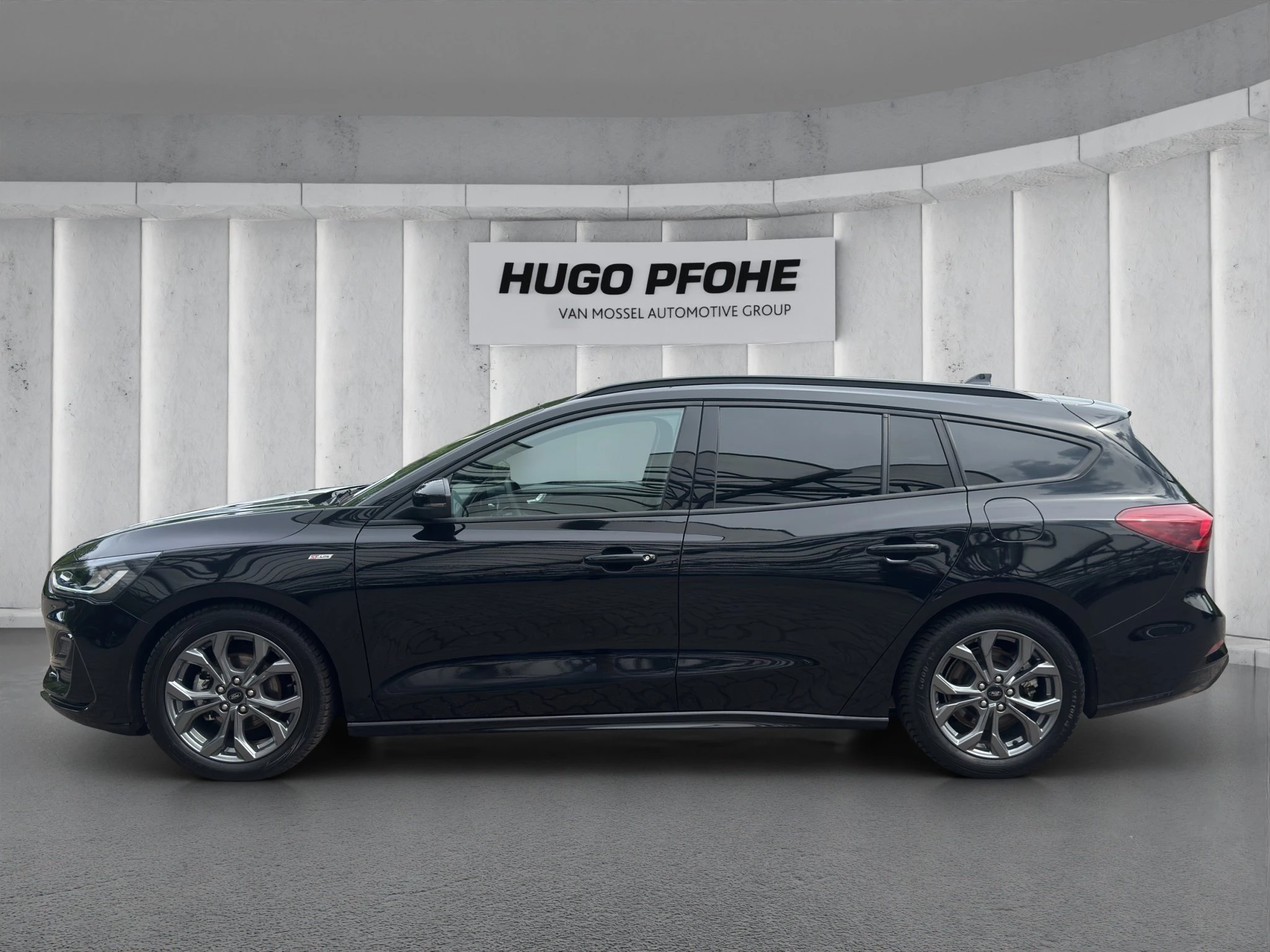 Ford Focus ST-Line Turnier Aut.*ACC*KAM*NAVI*LED*WINTER-PKT.