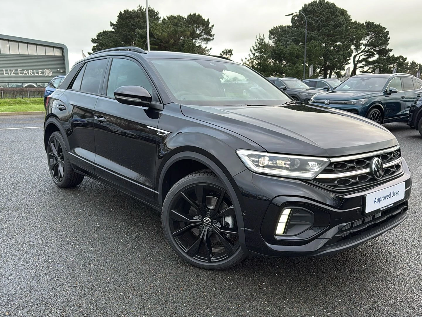 Volkswagen-T-Roc-image-18