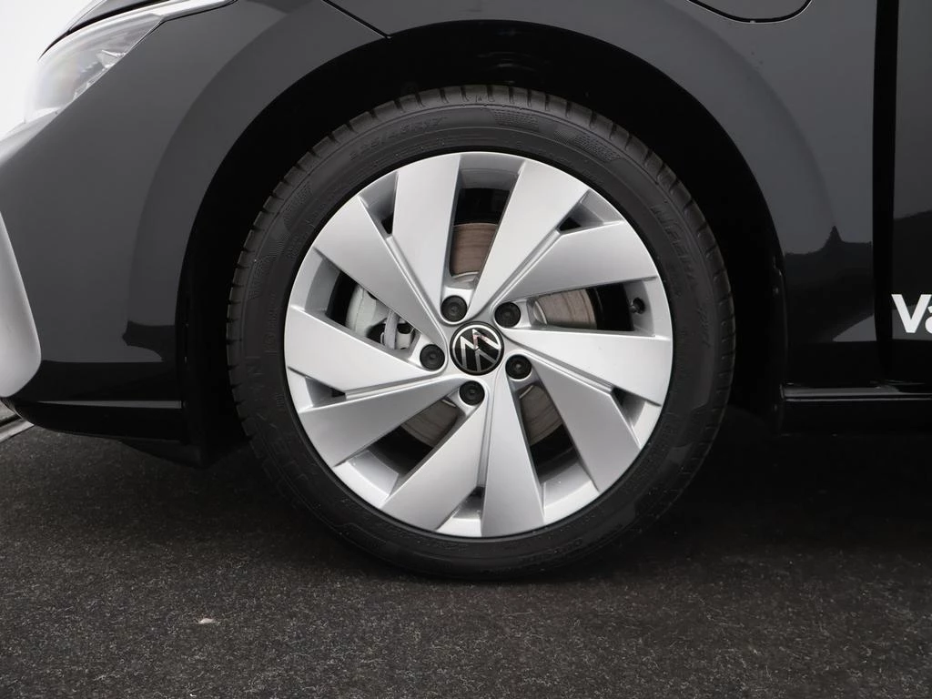 Volkswagen Golf VIII eHybrid Golf Style Business Premium 1.5 TSI eHybrid 204PK AUTOMAAT * DEMO *
