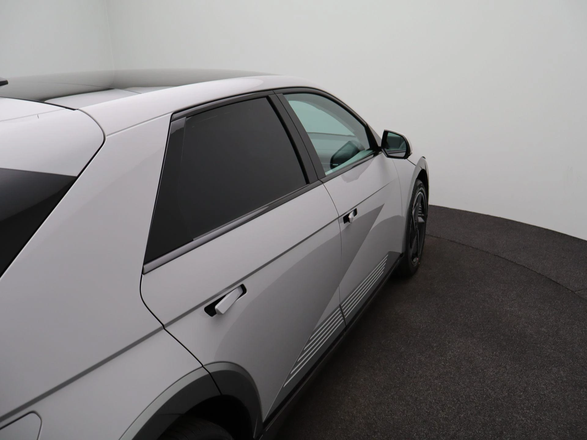 Hyundai-IONIQ 5-image-41