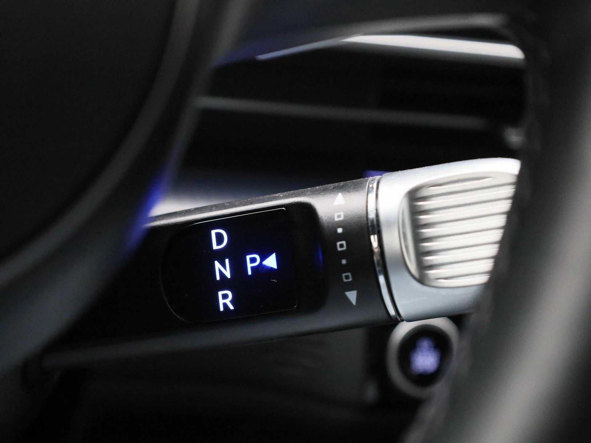 Hyundai-IONIQ 6-image-18
