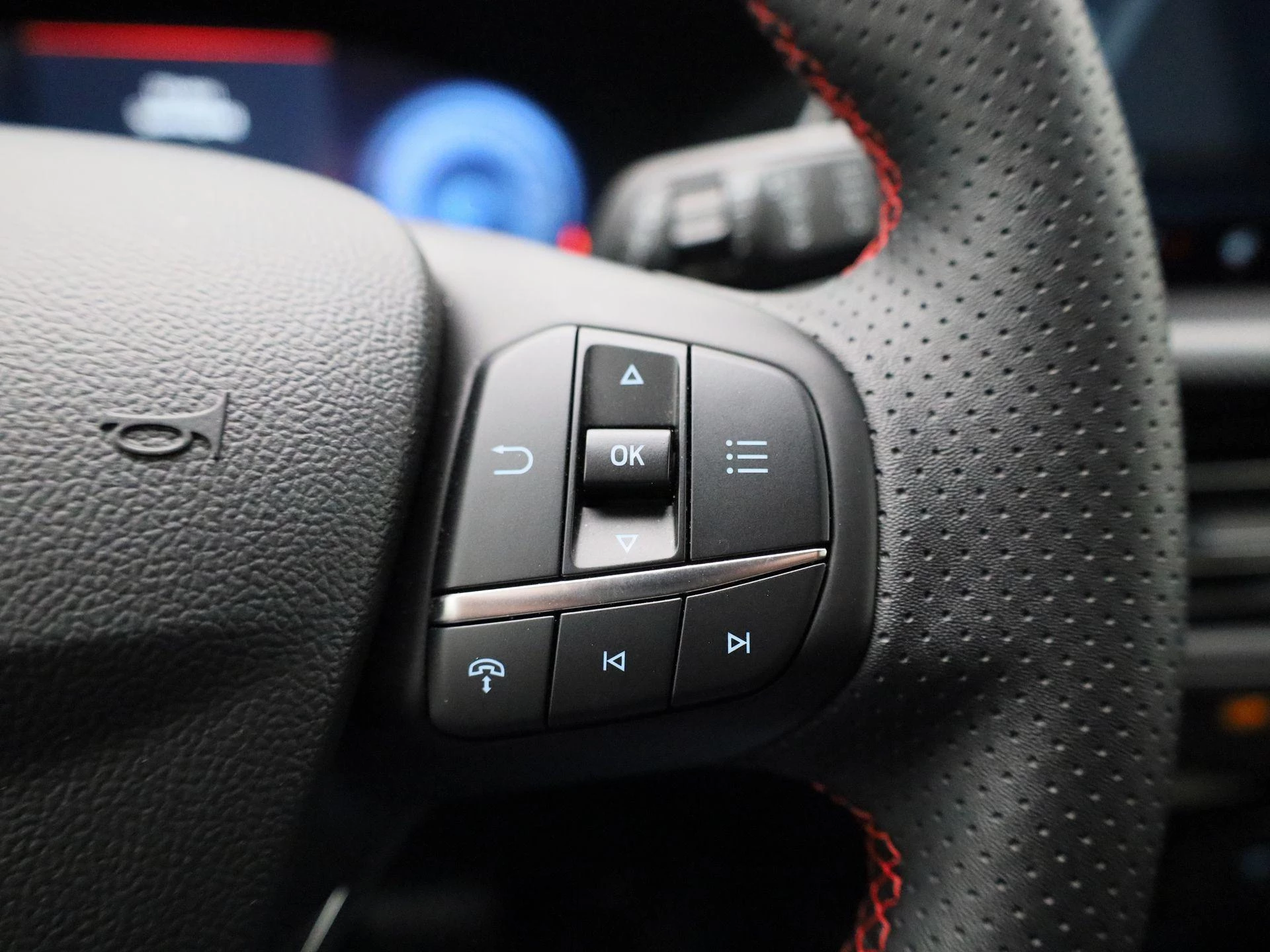 Ford-Kuga-image-19