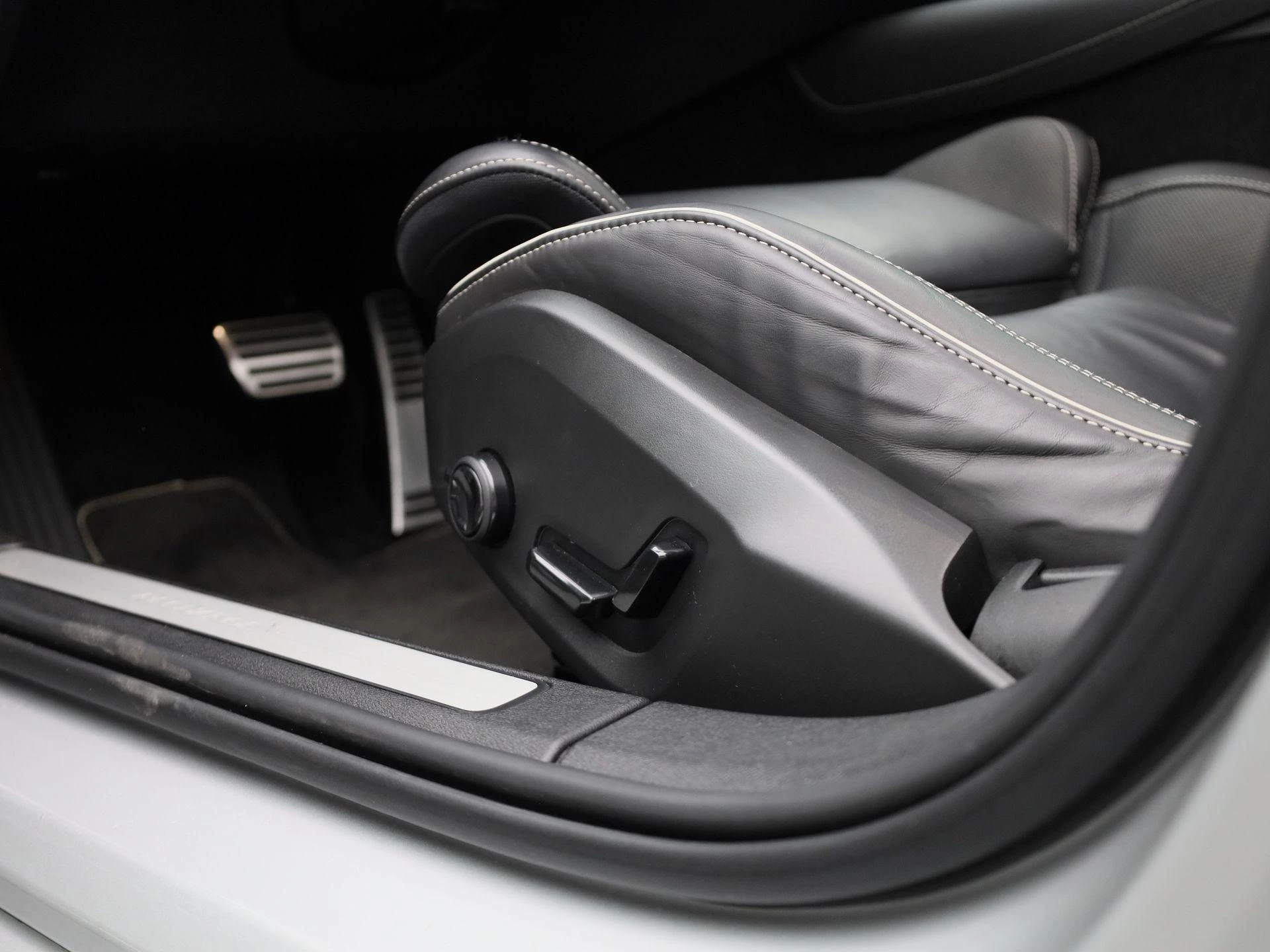 Volvo-V60-image-32