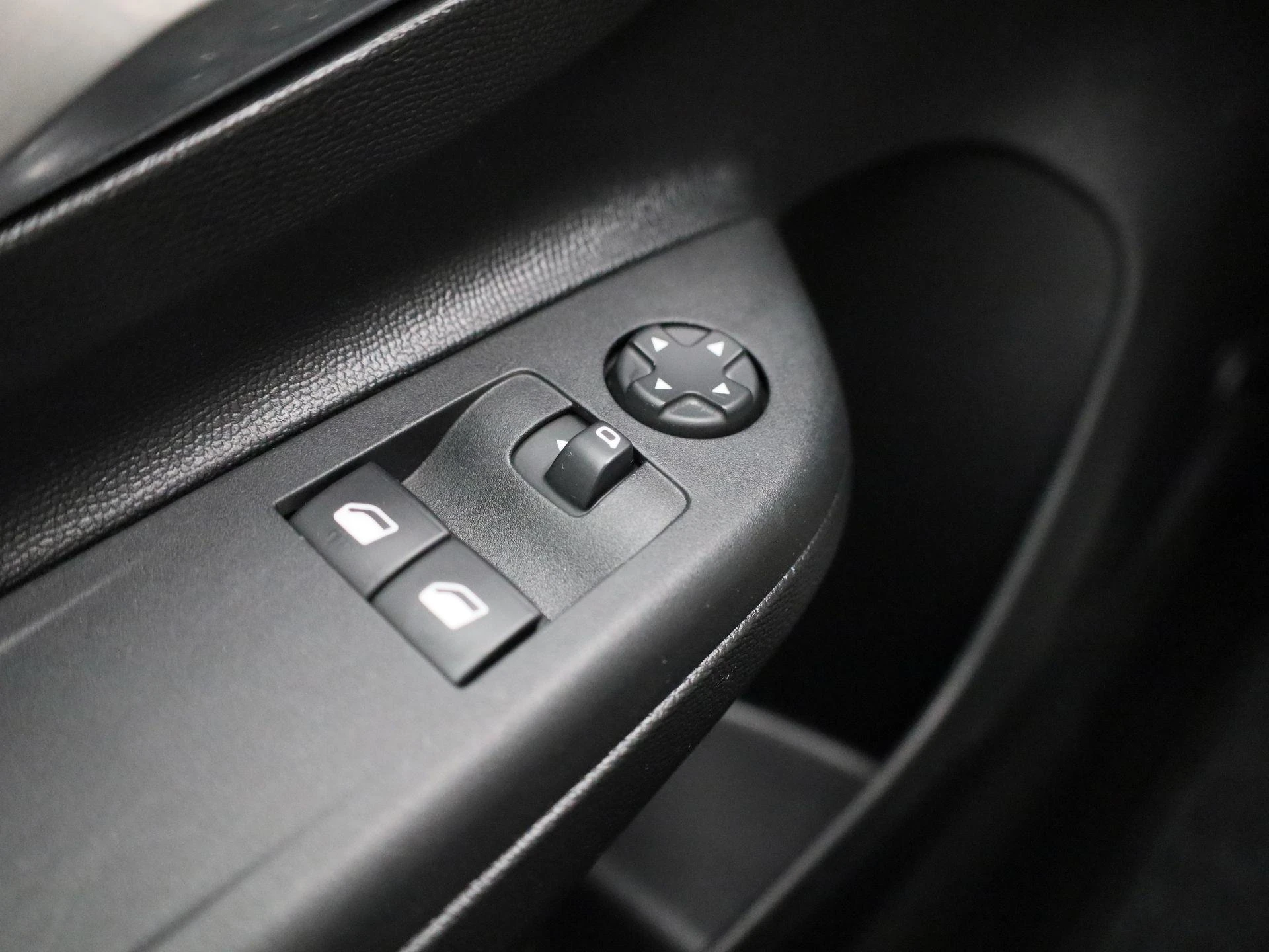Opel-Corsa-image-20