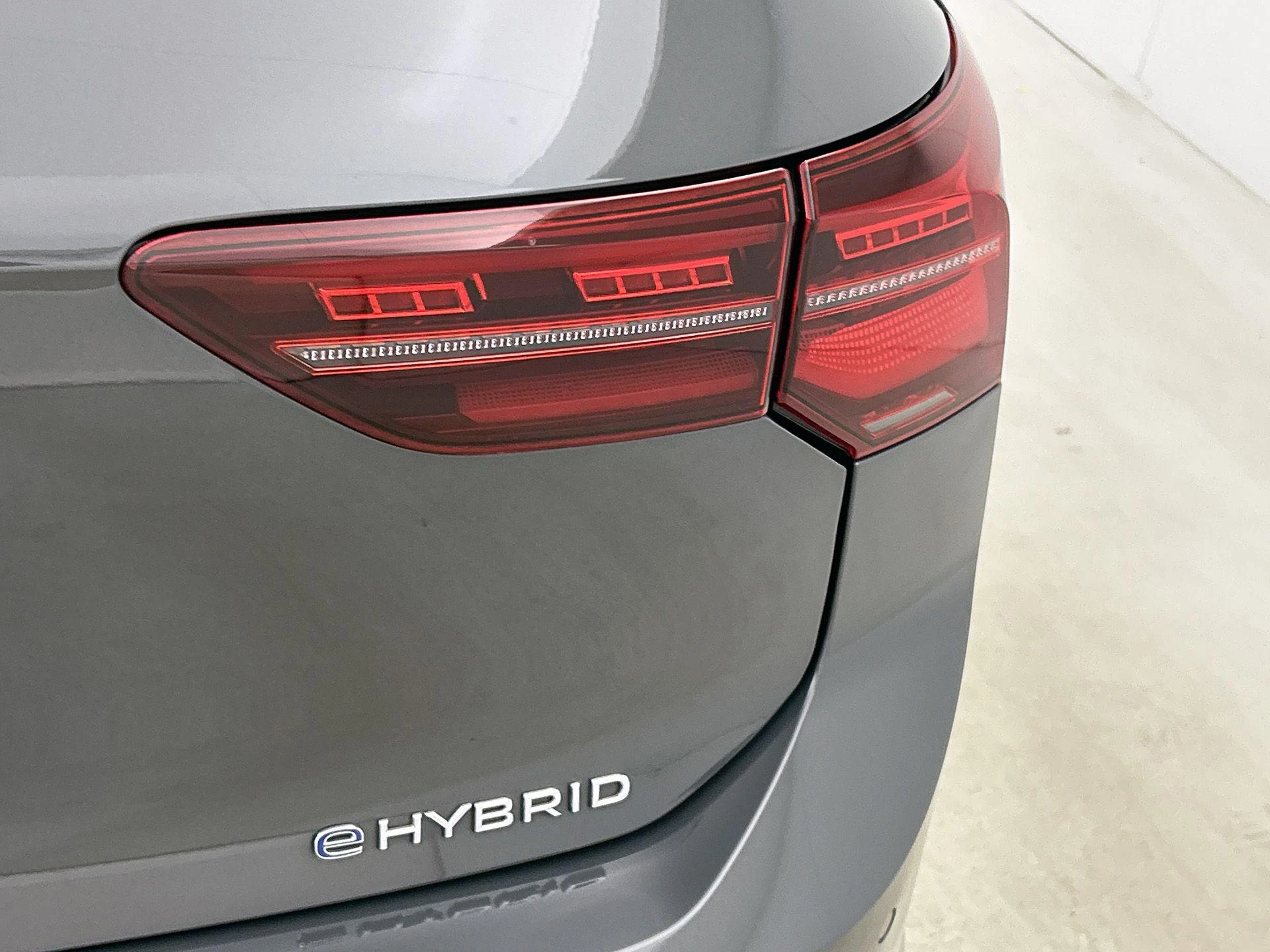 Volkswagen-Golf-image-13