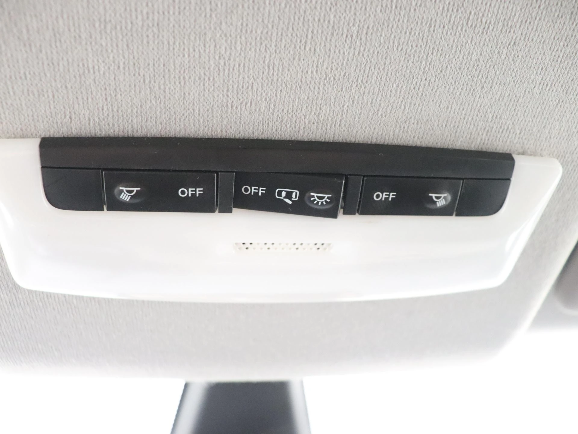 Nissan-Micra-image-19