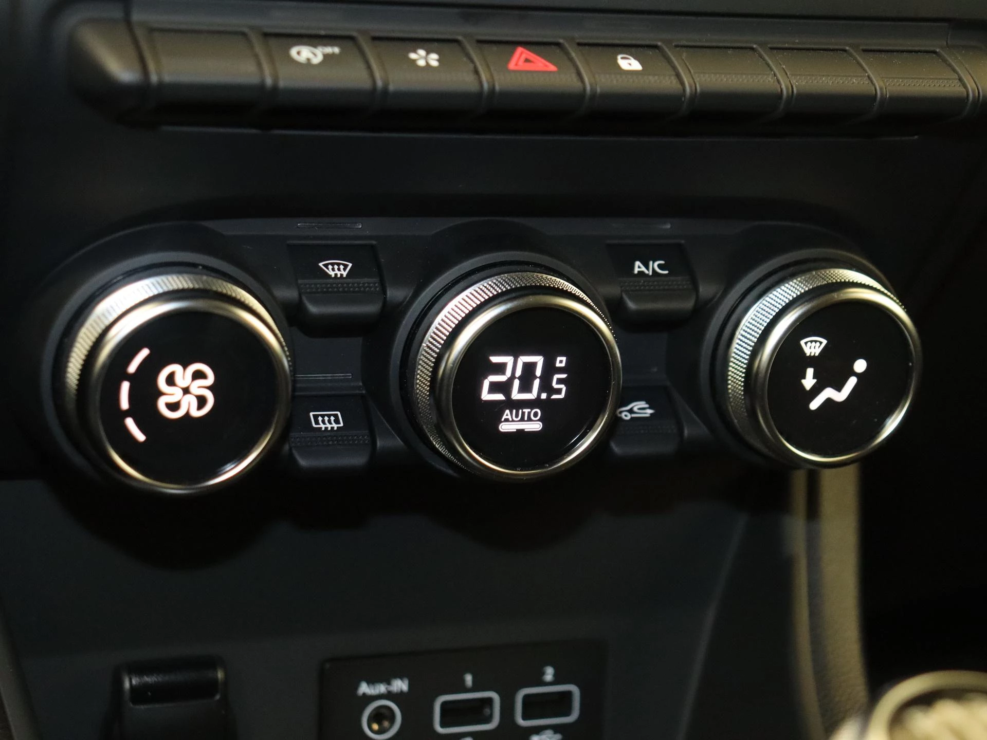 Renault-Captur-image-22