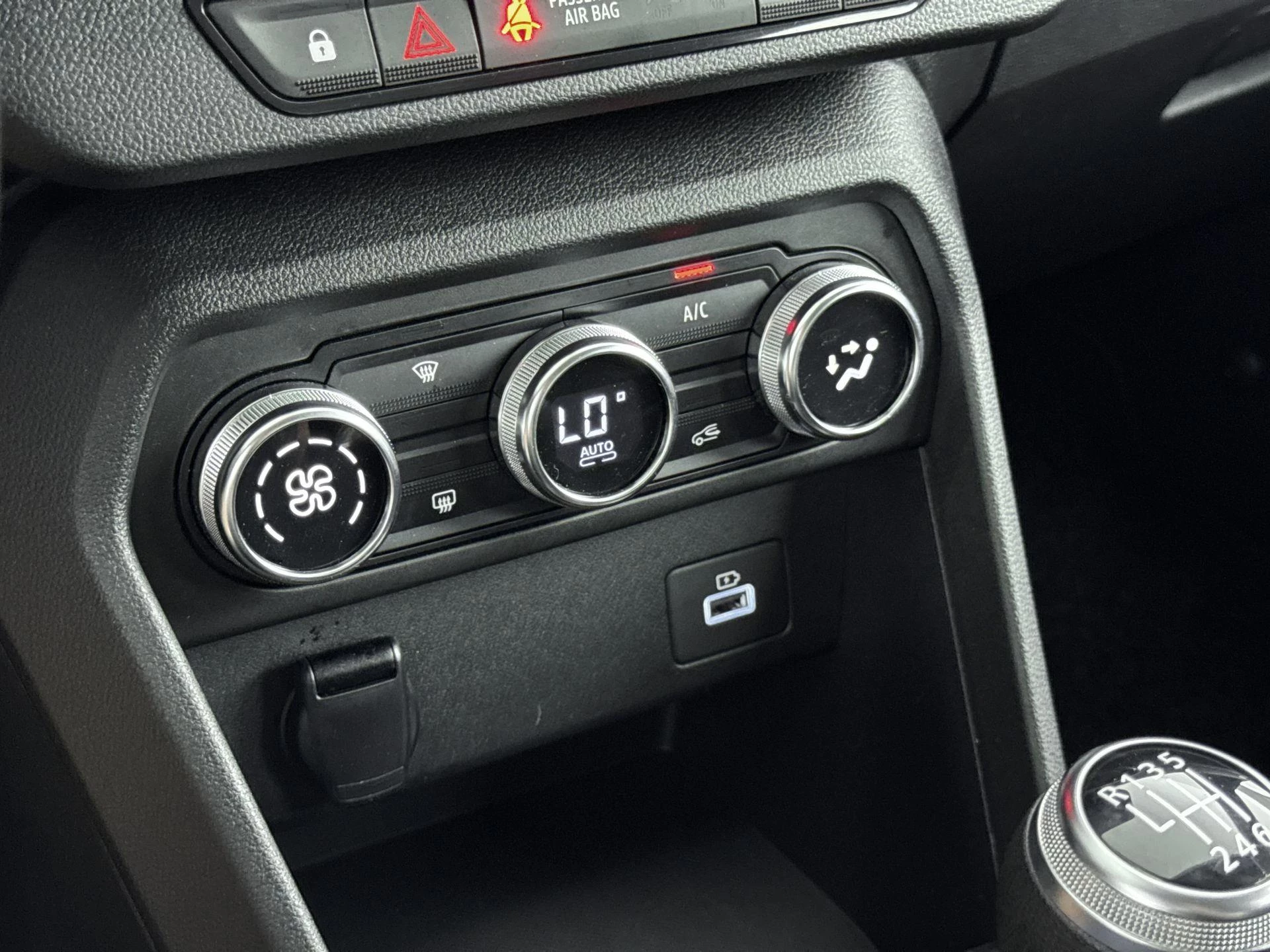 Dacia-Sandero Stepway-image-22