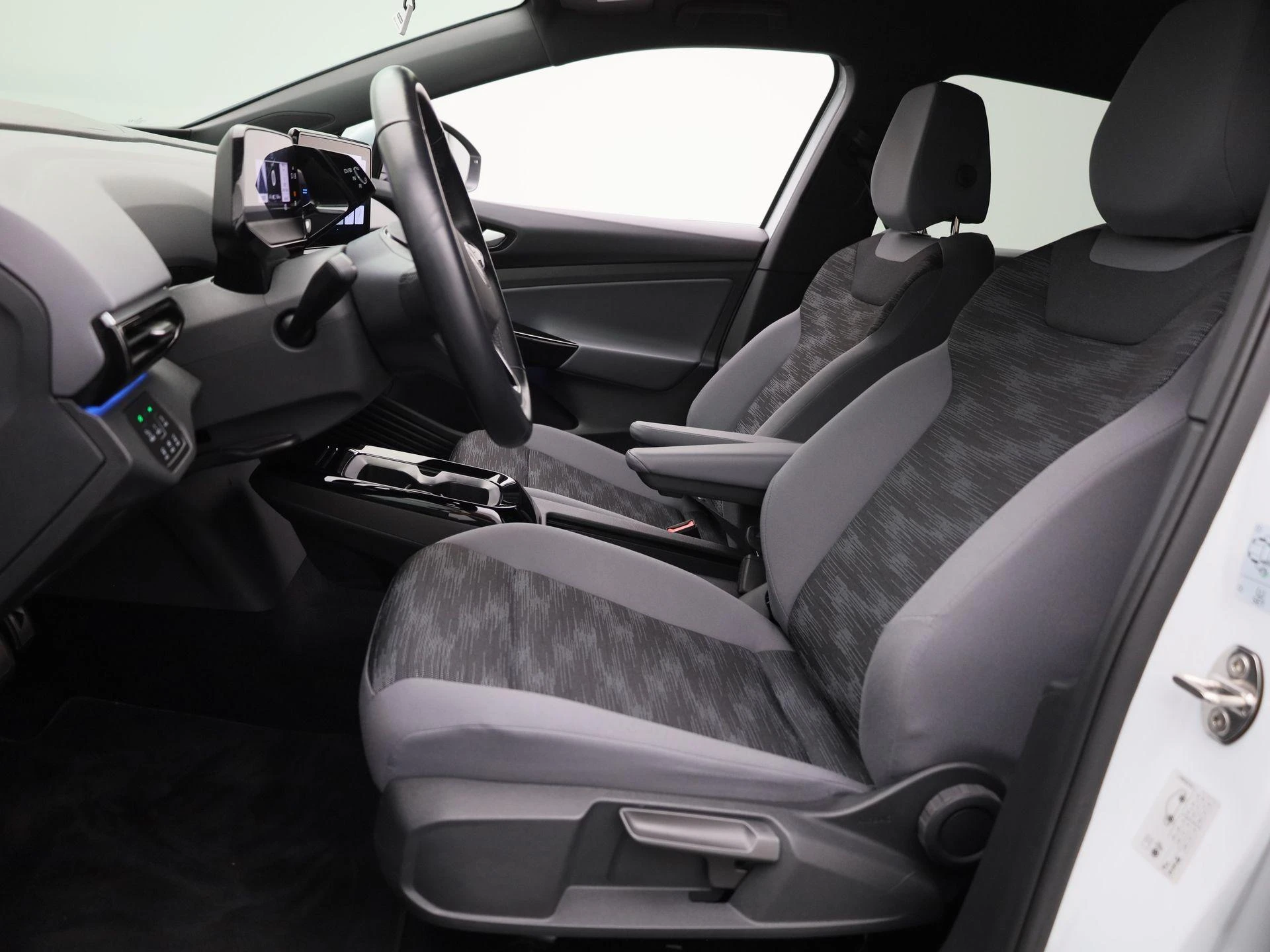 Volkswagen-ID.4-image-10
