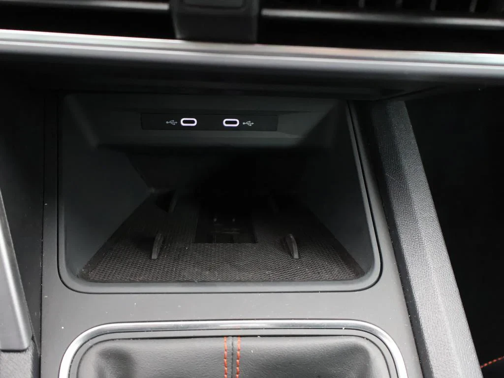 SEAT-Leon-image-21