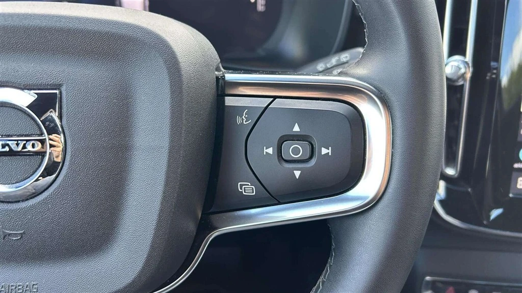 Volvo-XC40-image-11