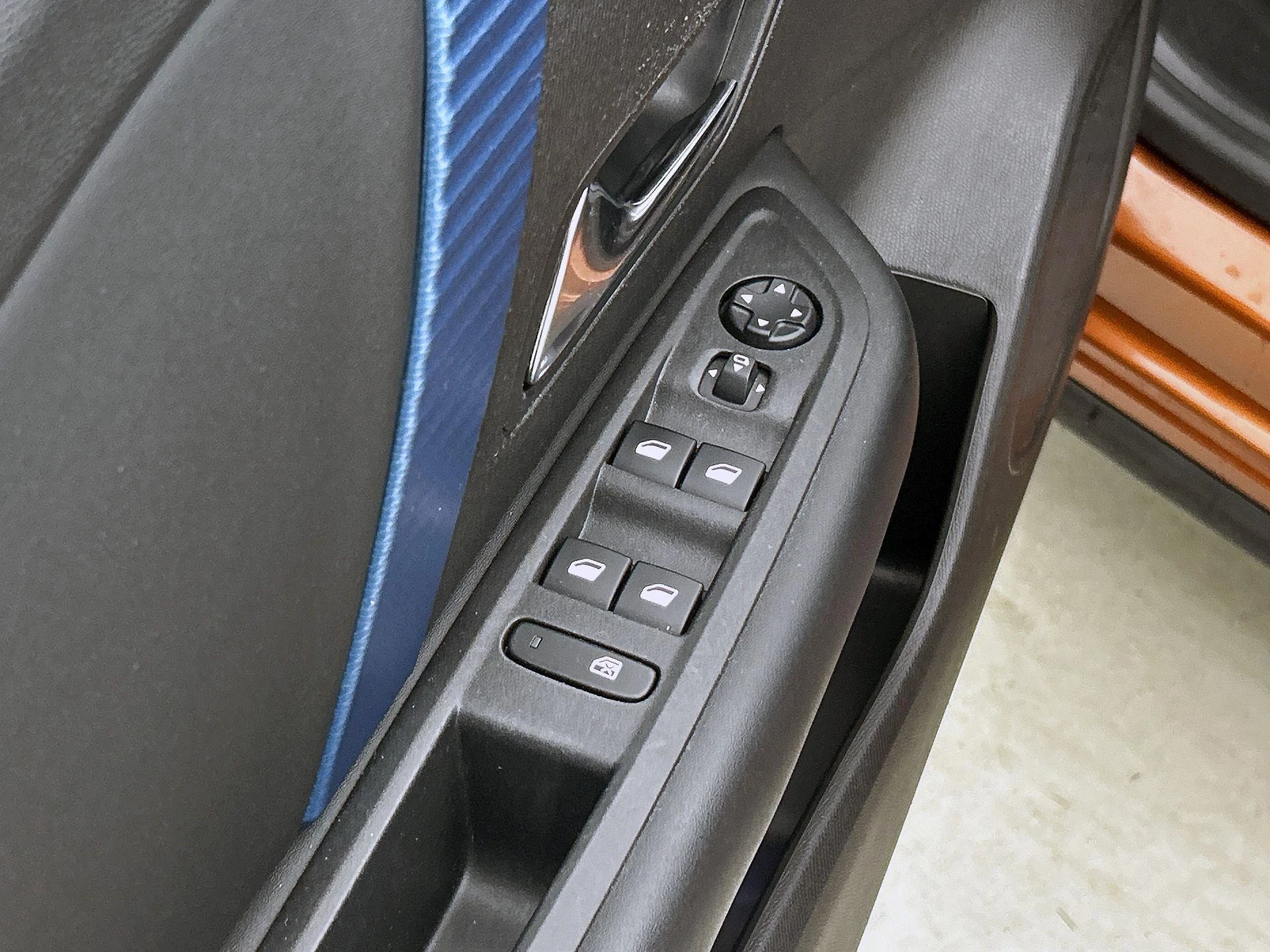 Citroën-ë-C4-image-28