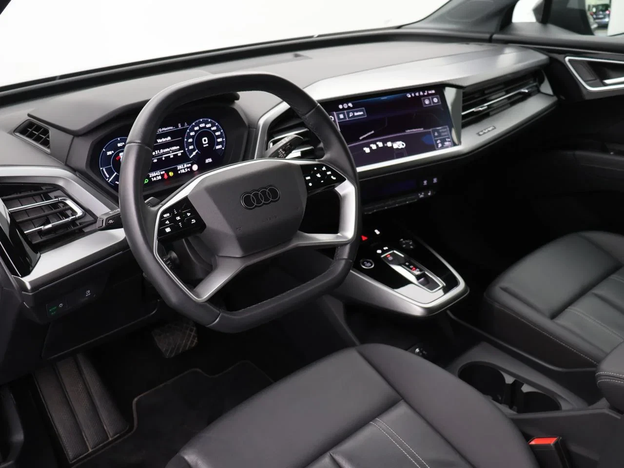 Audi-Q4 e-tron-image-9