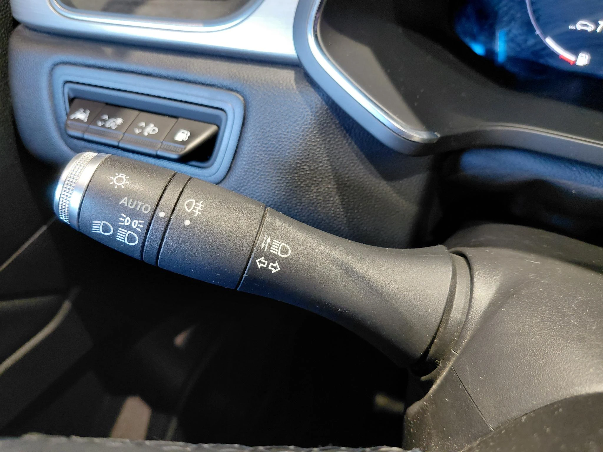 Renault-Captur-image-23