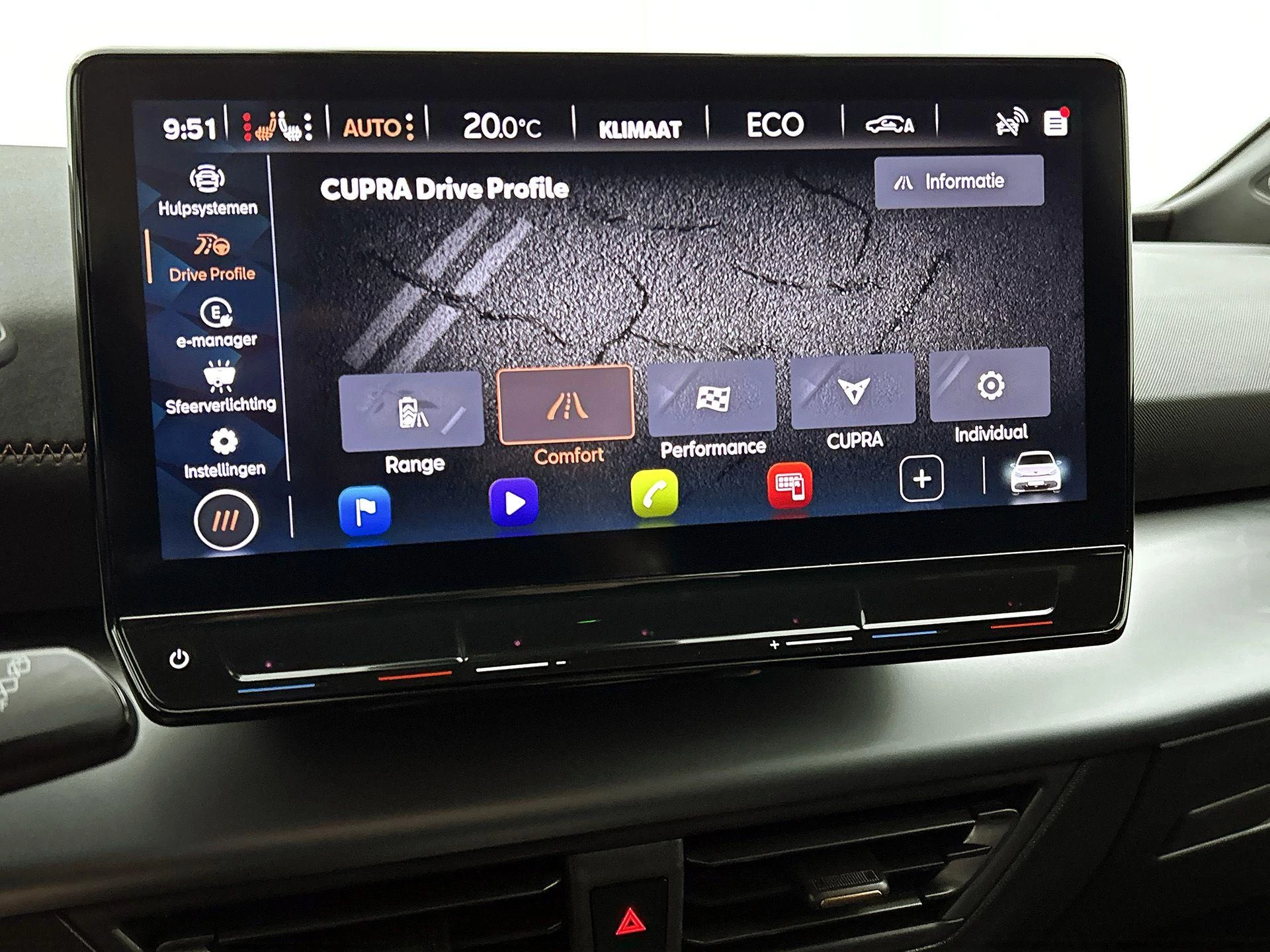 CUPRA Born Adrenaline 82 kWh