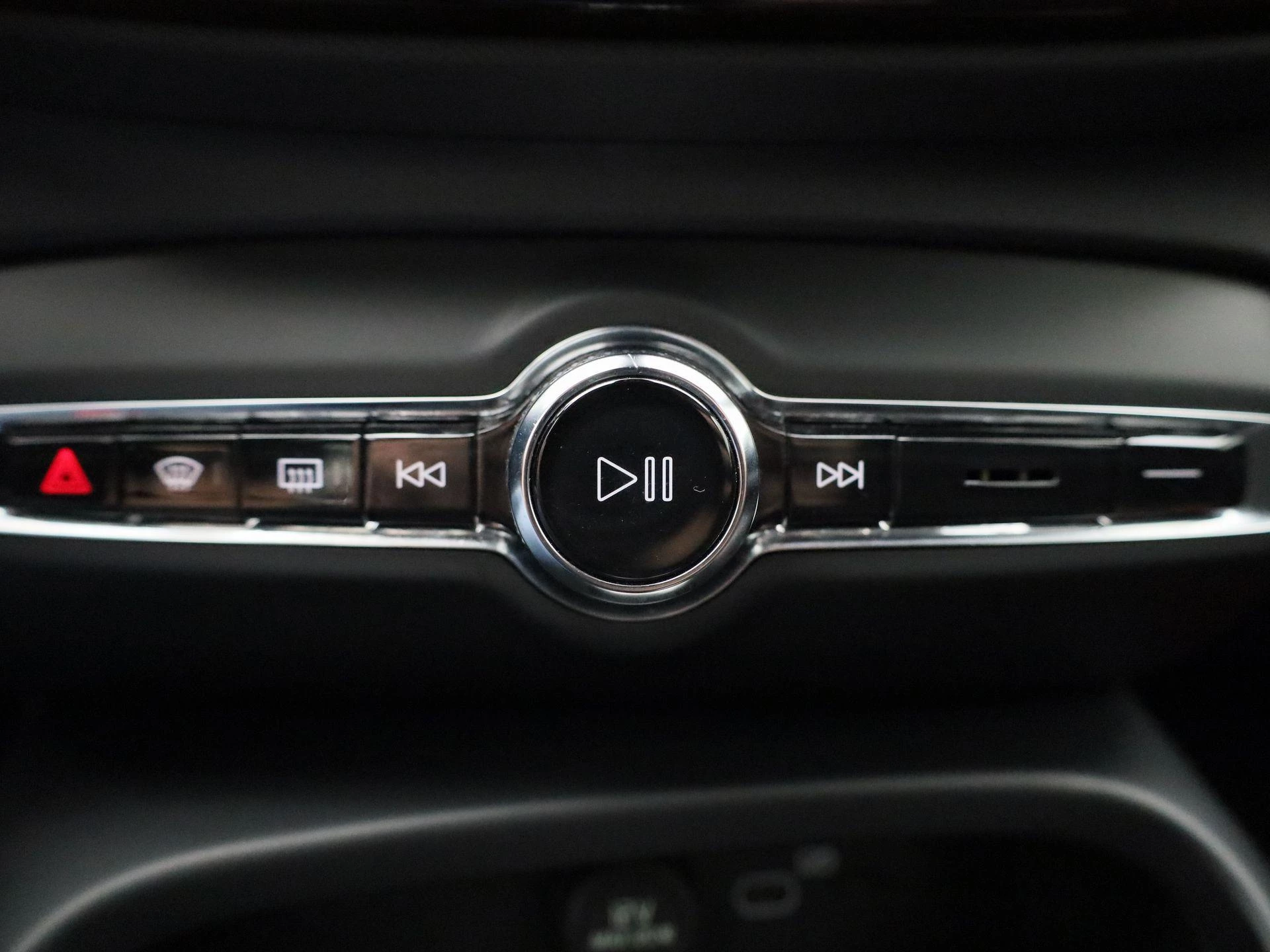 Volvo XC40 Recharge Core