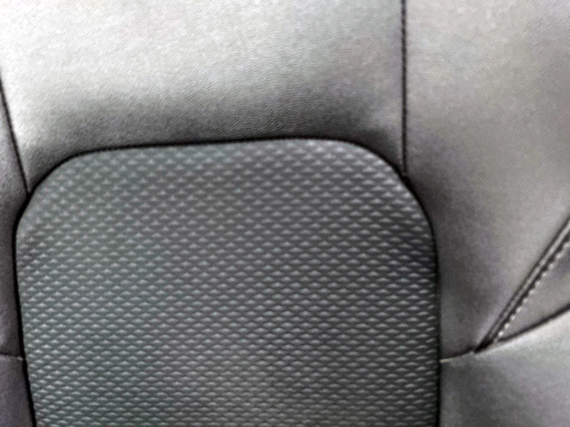 Nissan-QASHQAI-image-16