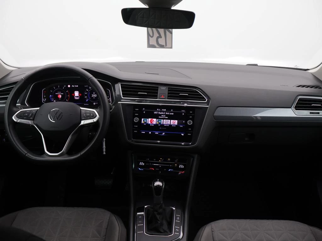 Volkswagen-Tiguan-image-14