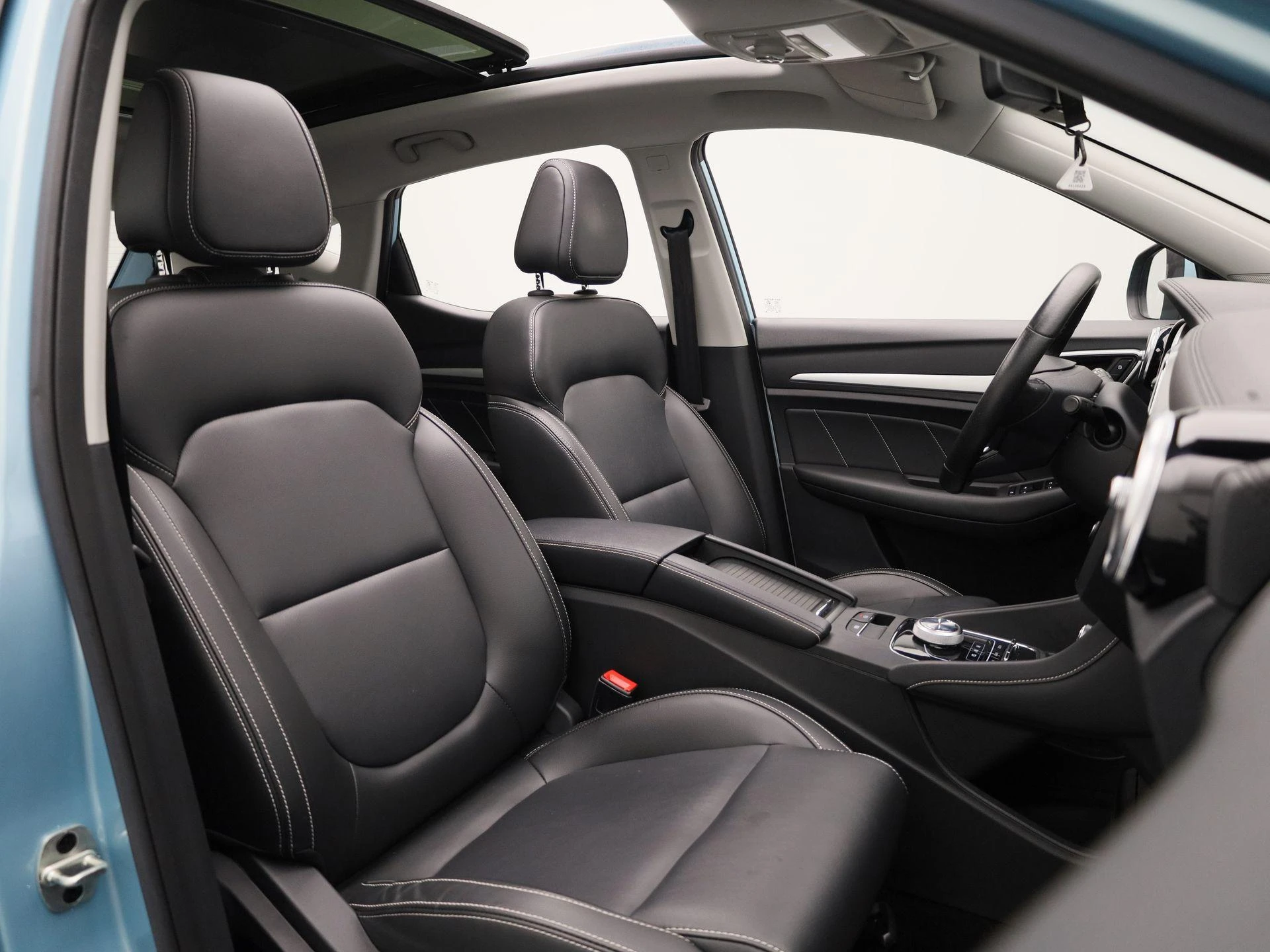 MG-ZS EV-image-35