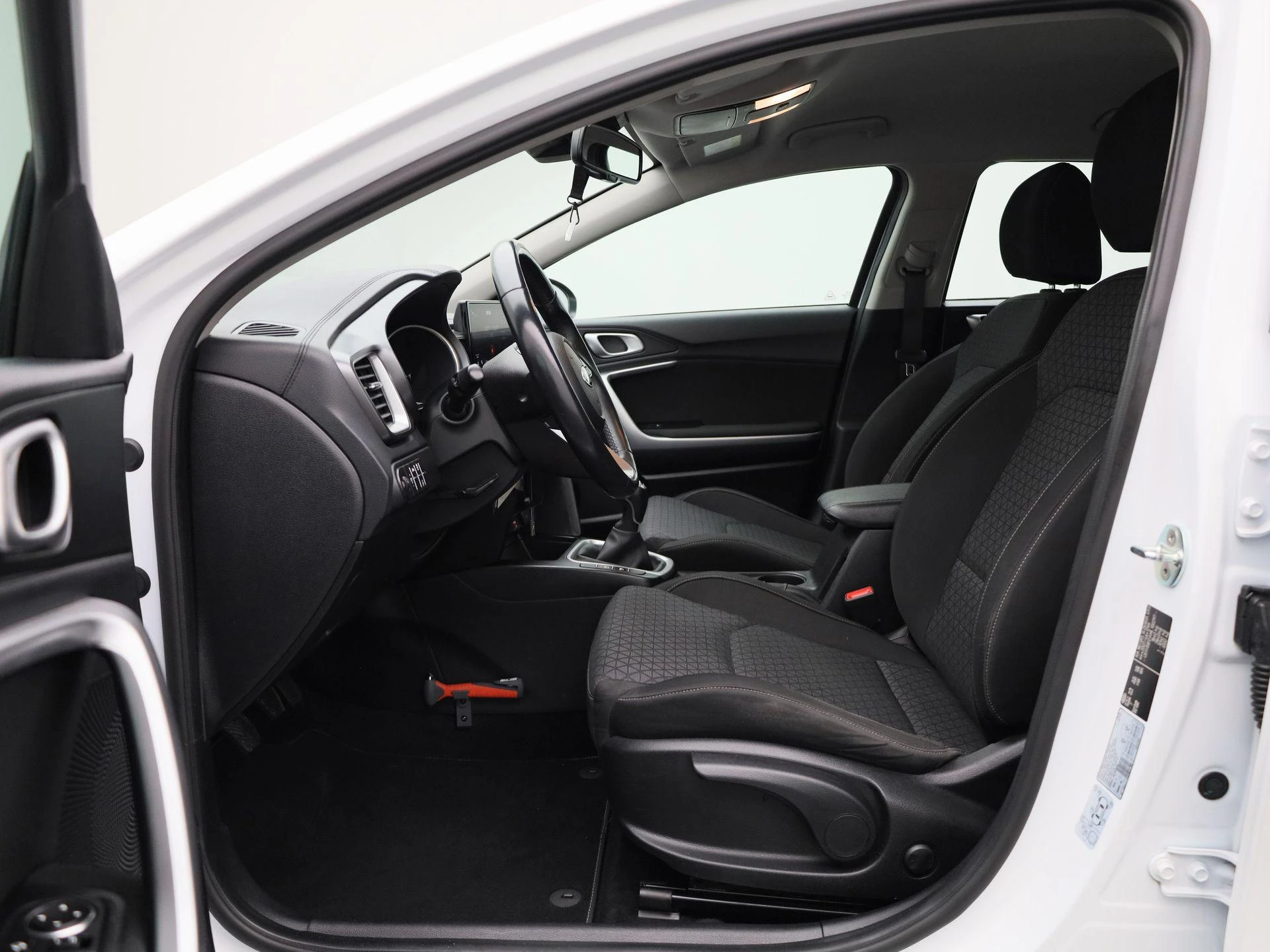 Kia-Ceed Sportswagon-image-11