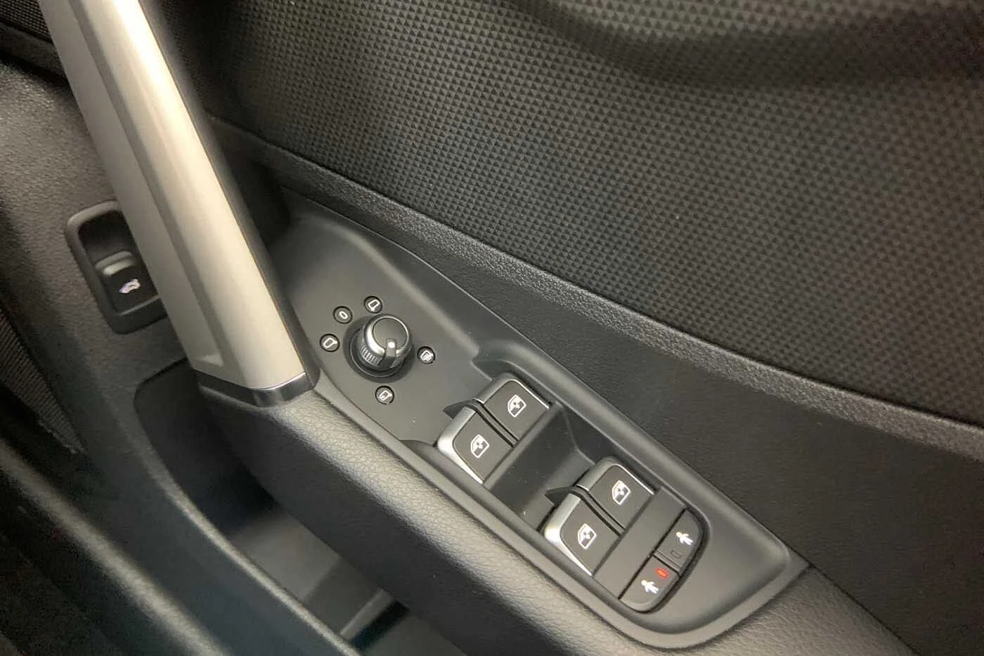 Audi-Q2-image-24