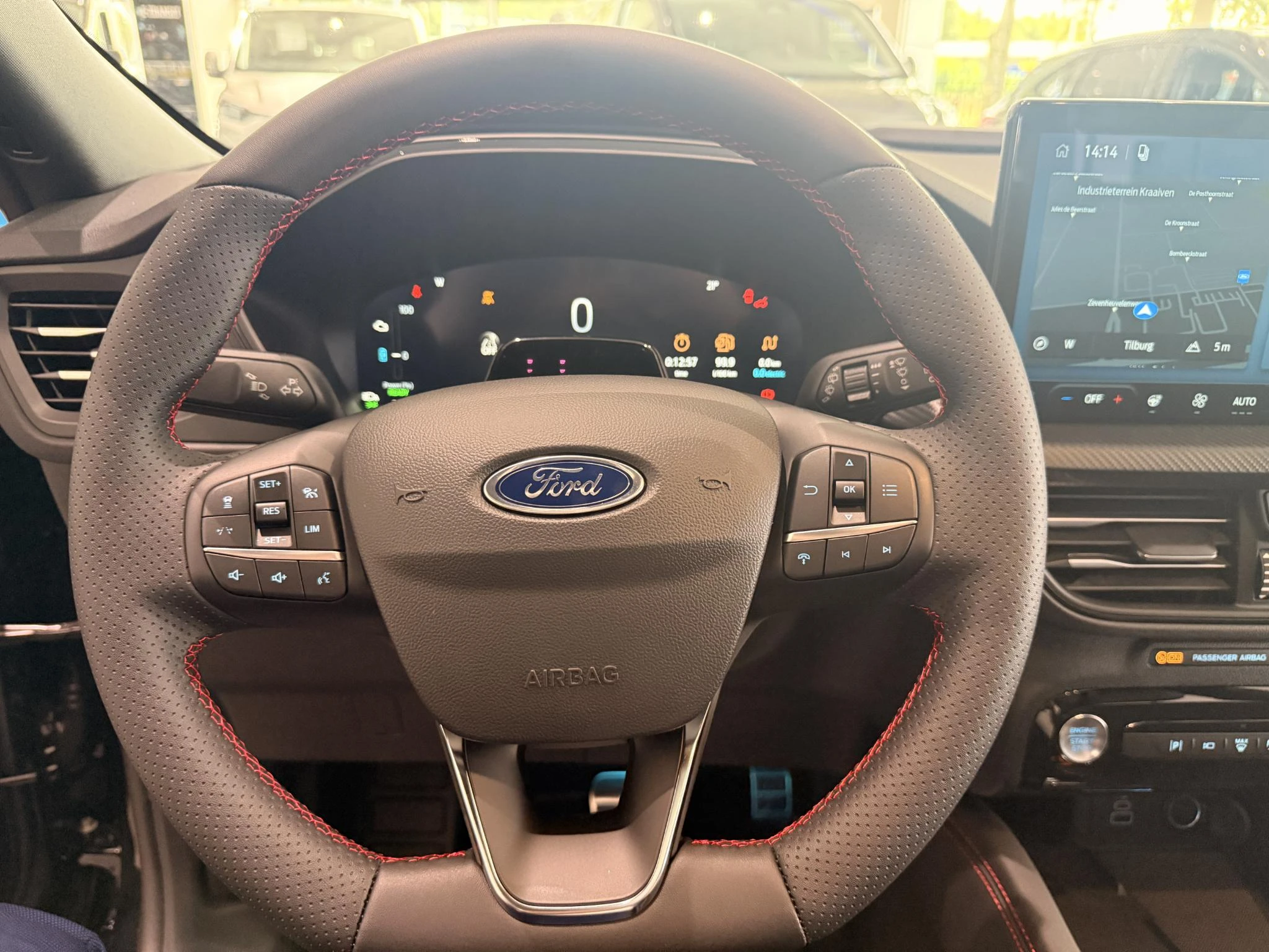 Ford-Kuga-image-16