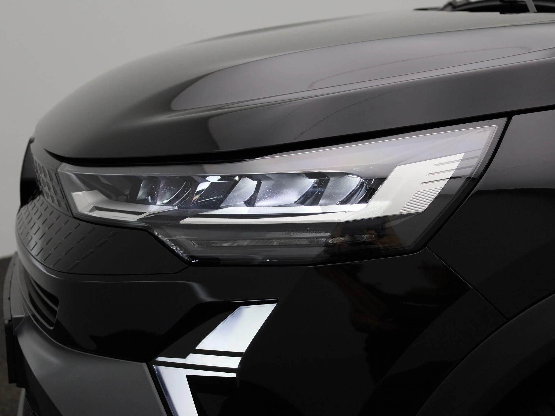 Renault-Captur-image-12