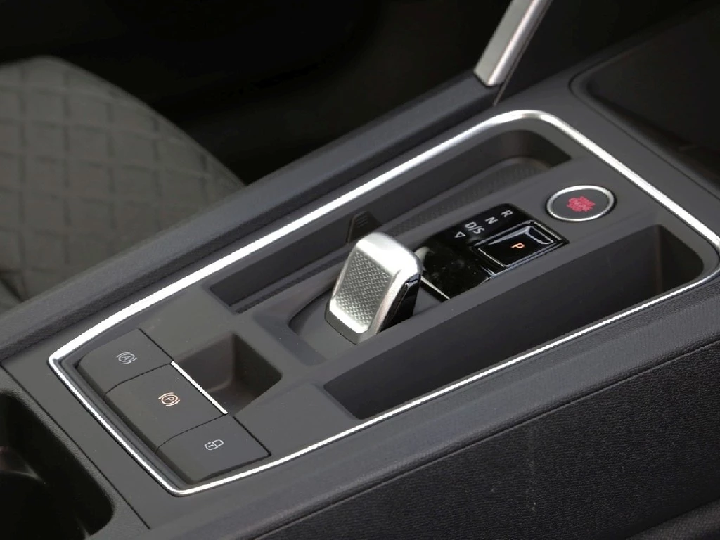 SEAT-Leon-image-8