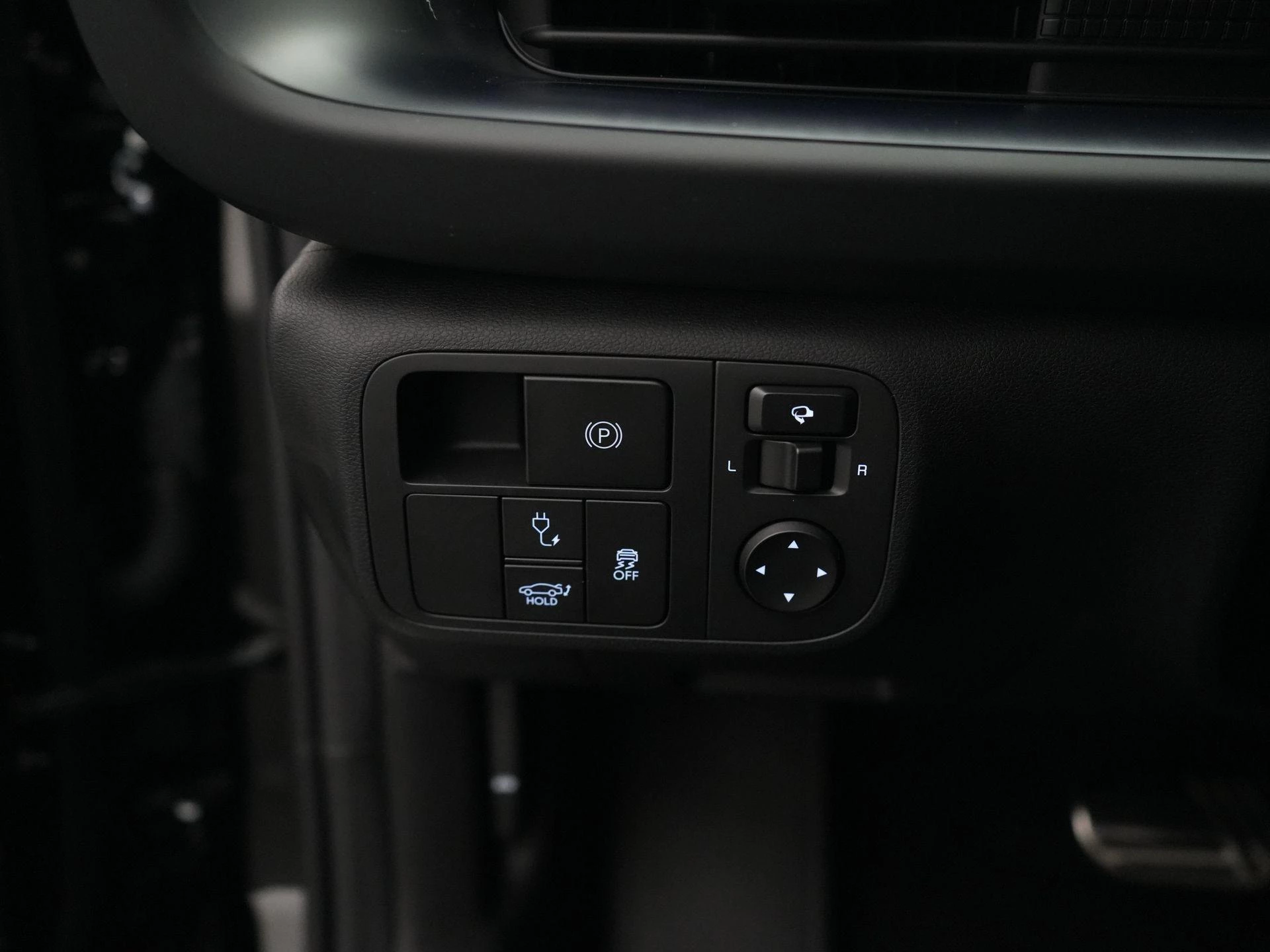 Hyundai-IONIQ 6-image-16