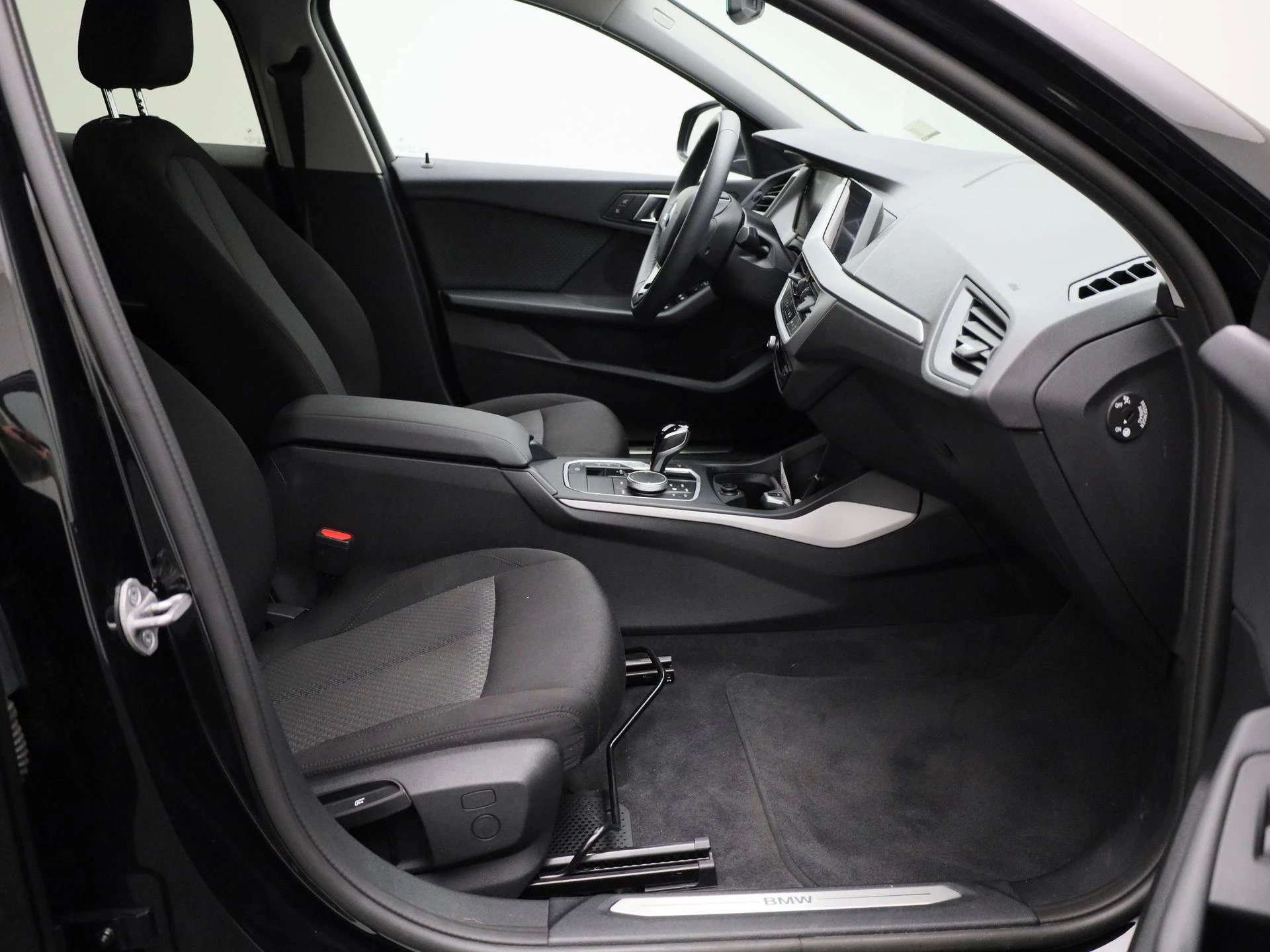 BMW Série 1 Hatch 116iA (80 kW)