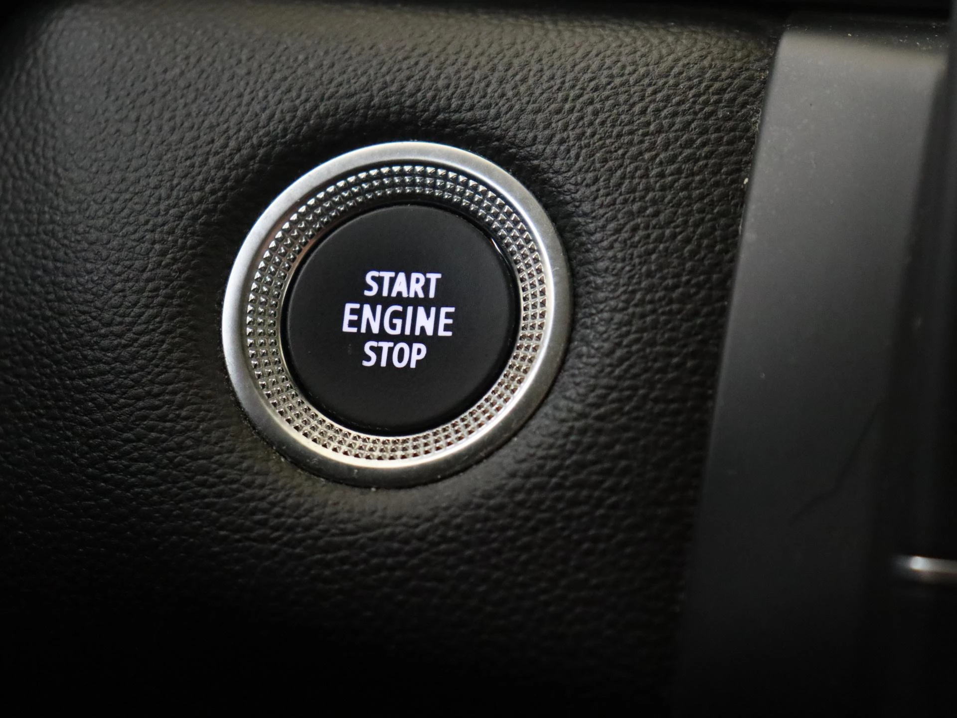 Renault-Captur-image-20