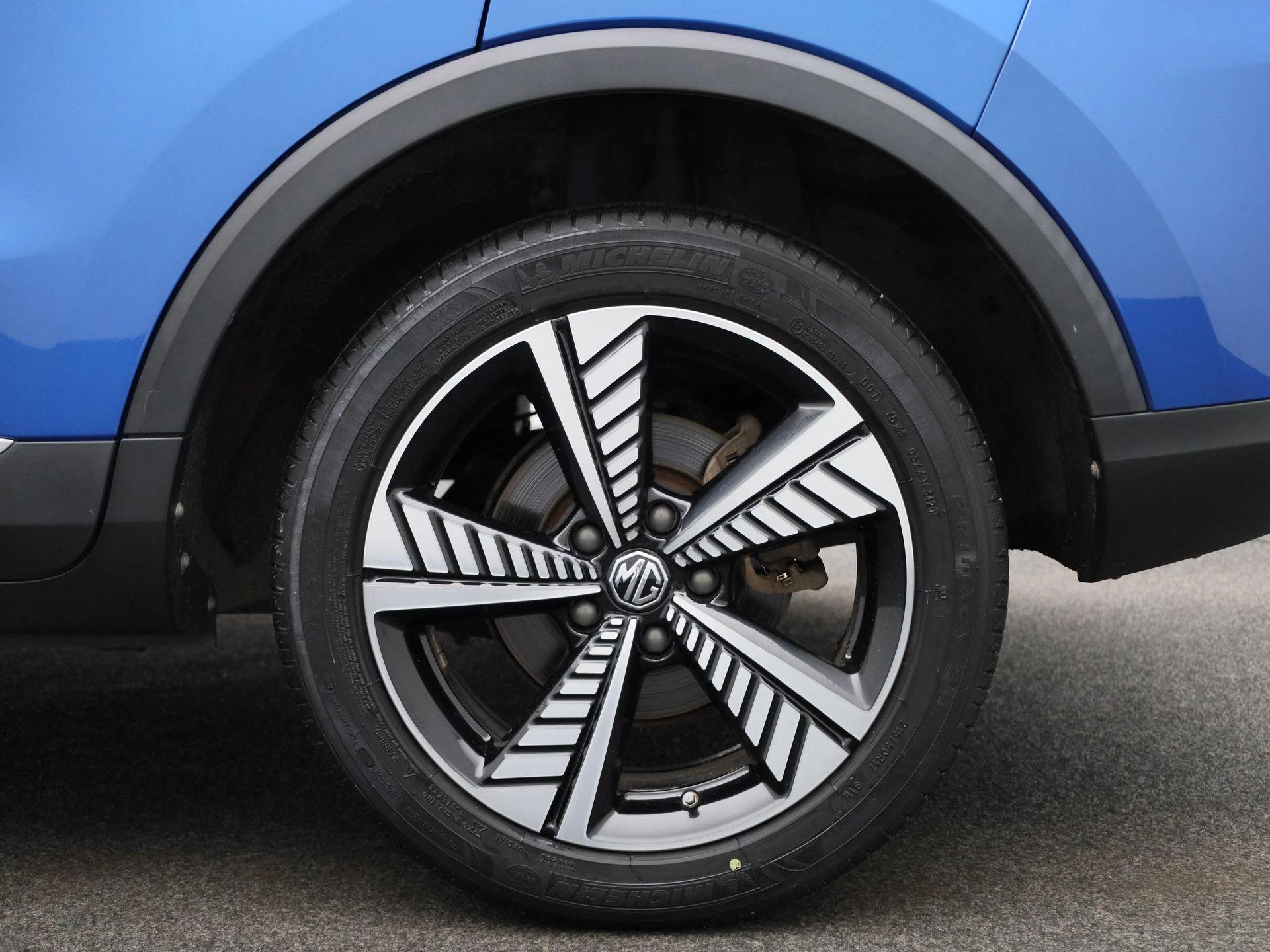 MG-ZS EV-image-12