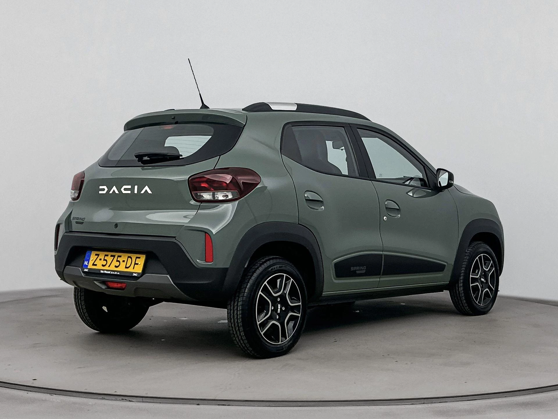 Dacia-Spring-image-3